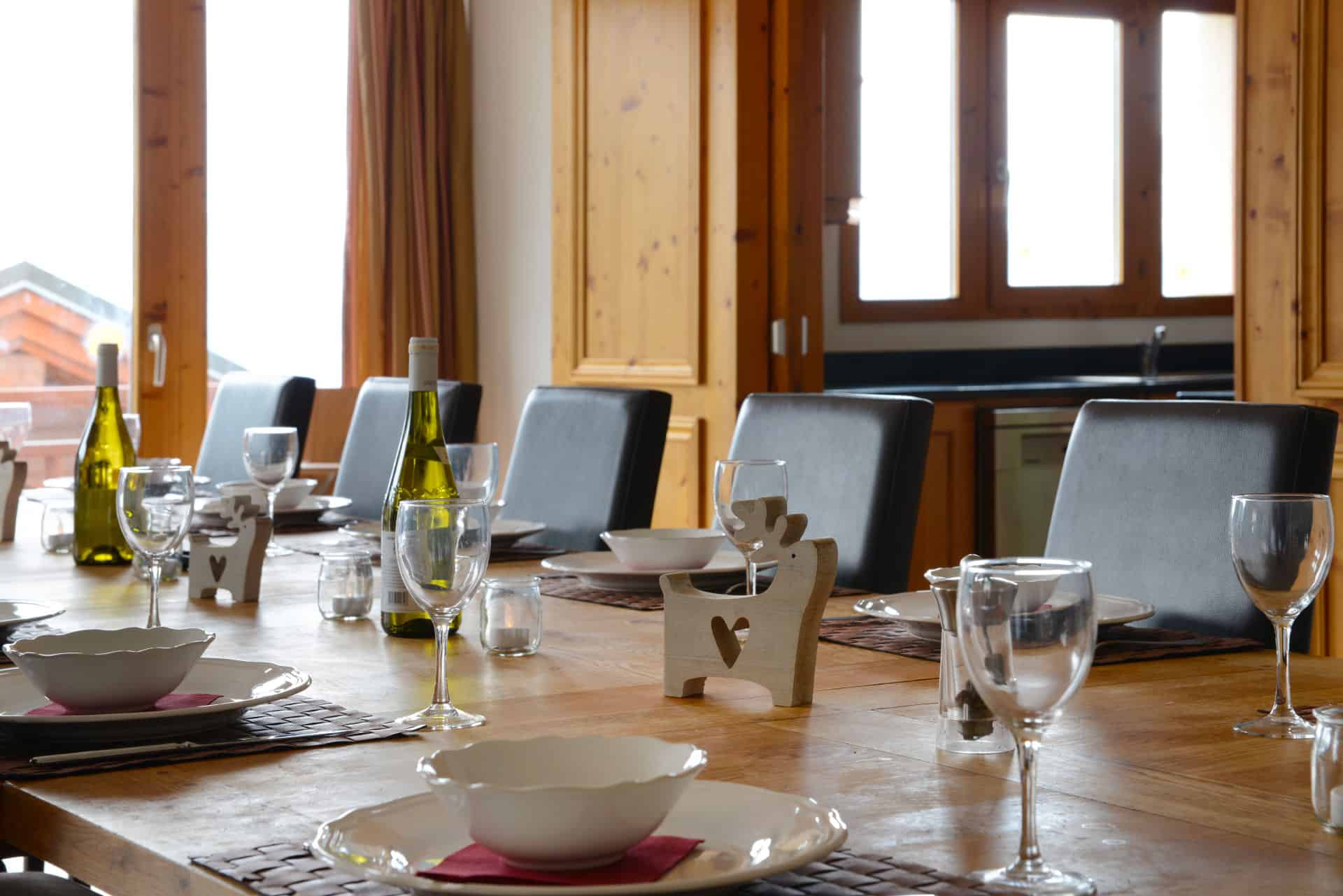 Exemple d'intérieur de la résidence de vacances Les Chalets des Deux Domaine à Peisey Vallandry, dans les Alpes du Nord Exemple d'intérieur de la résidence de vacances Les Chalets des Deux Domaine à Peisey Vallandry, dans les Alpes du Nord