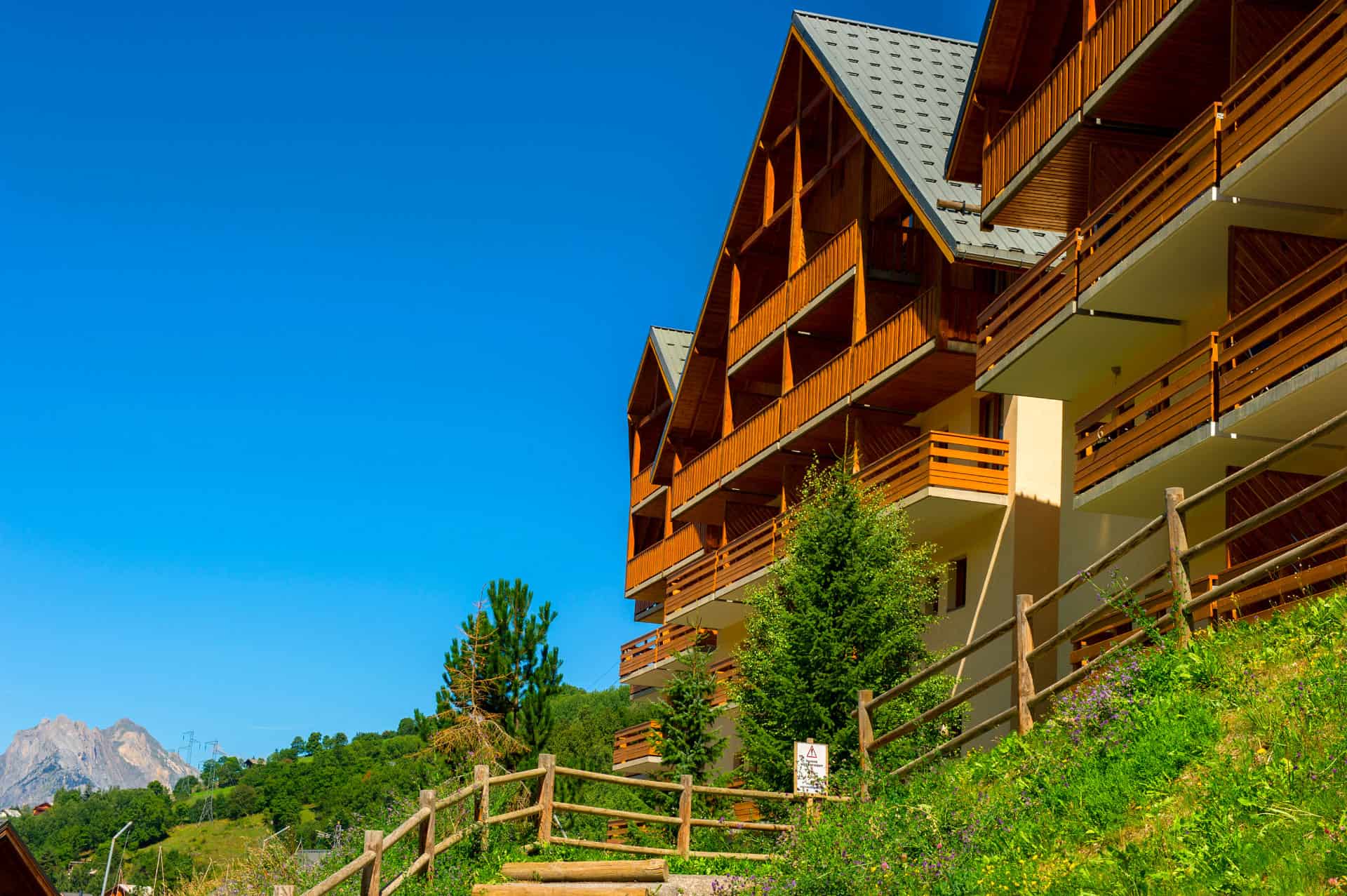 Exemple de chalet de la résidence de vacances Goélia Les Chalets Valoria à Valloire Exemple de chalet de la résidence de vacances Goélia Les Chalets Valoria à Valloire