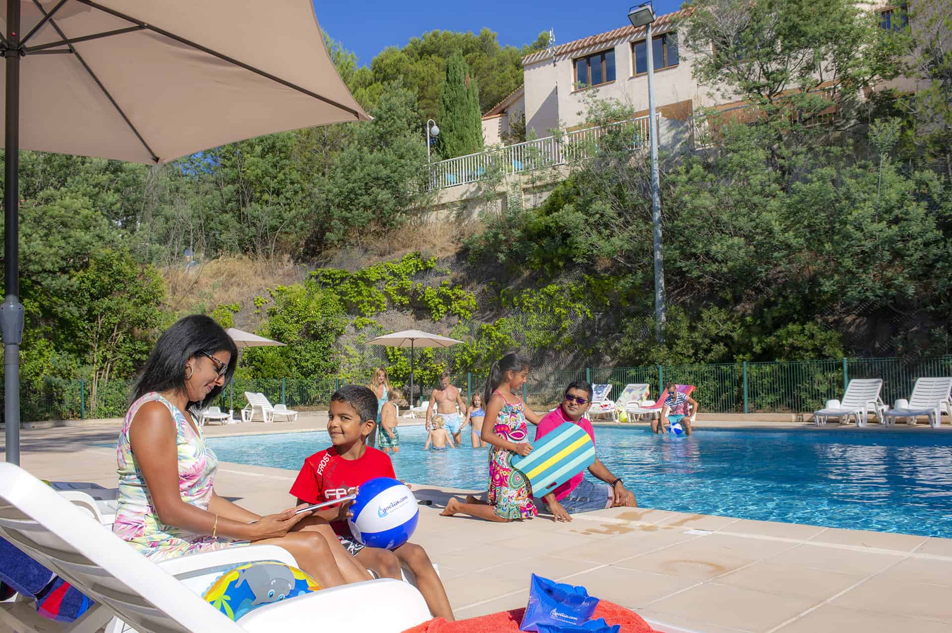 Swimming pool of the residence of vacations Les Jardins d'Azur in St Raphaël  Swimming pool of the residence of vacations Les Jardins d'Azur in St Raphaël