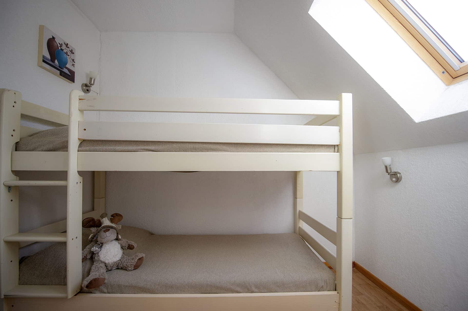 Exemple de chambre de la résidence de vacances Goélia Les Chalets de Super-Besse à Super-Besse Exemple de chambre de la résidence de vacances Goélia Les Chalets de Super-Besse à Super-Besse