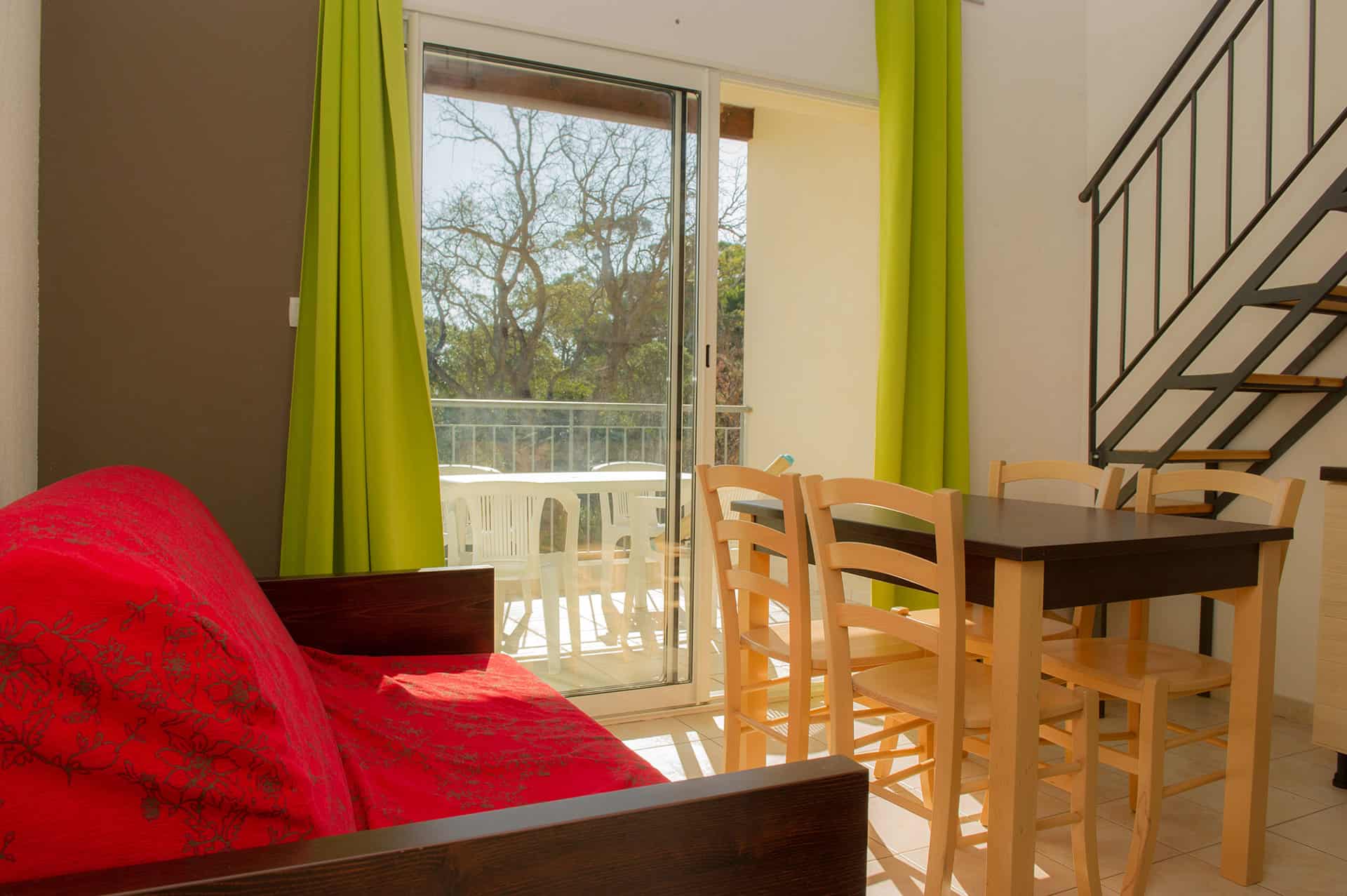 Exemple d'intérieur de la résidence de vacances Goélia Perla d'Isula à Bravone en Corse Exemple d'intérieur de la résidence de vacances Goélia Perla d'Isula à Bravone en Corse
