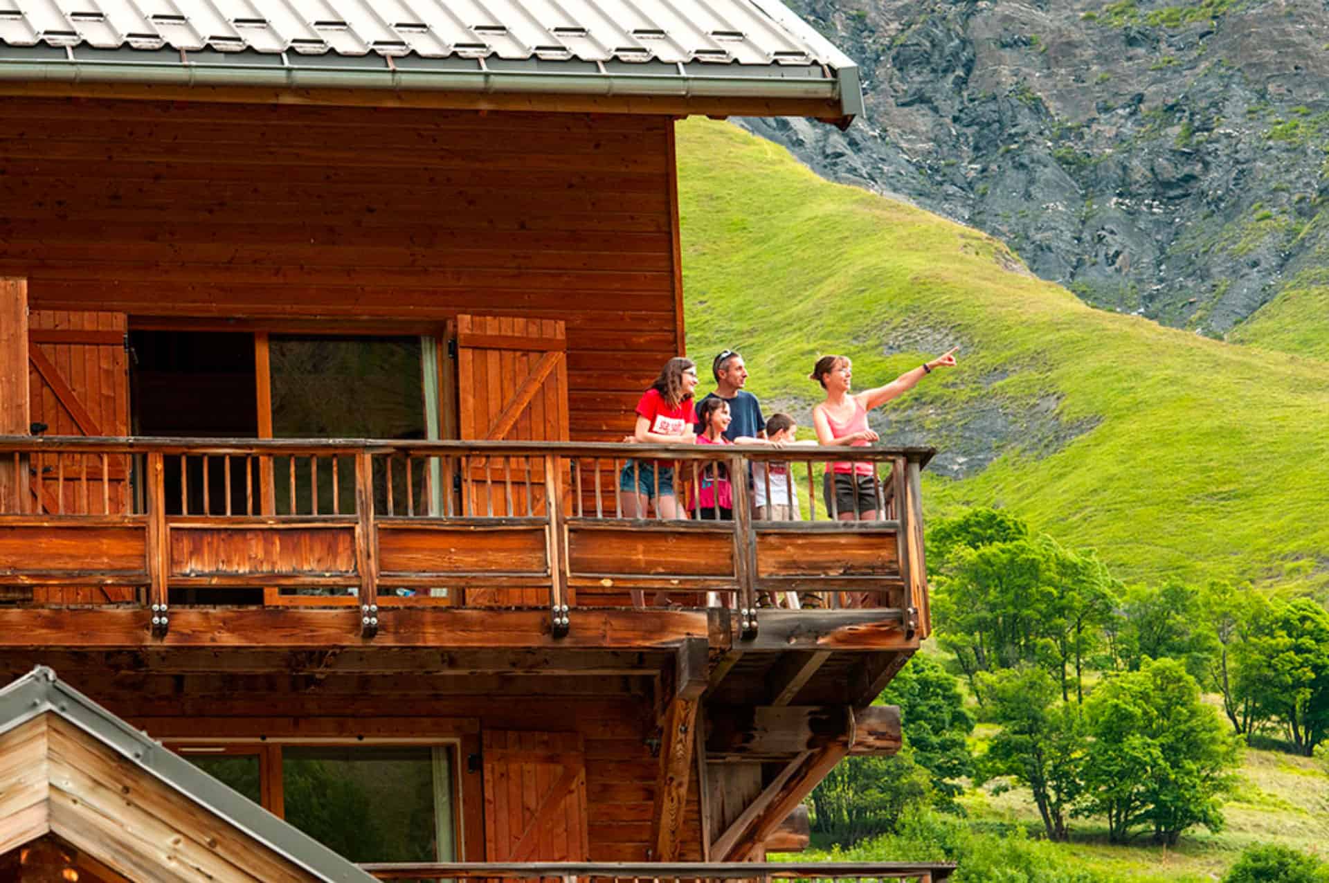Résidence de vacances Goélia Les Chalets de St Sorlin à St Sorlin d'Arves dans les Alpes Résidence de vacances Goélia Les Chalets de St Sorlin à St Sorlin d'Arves dans les Alpes