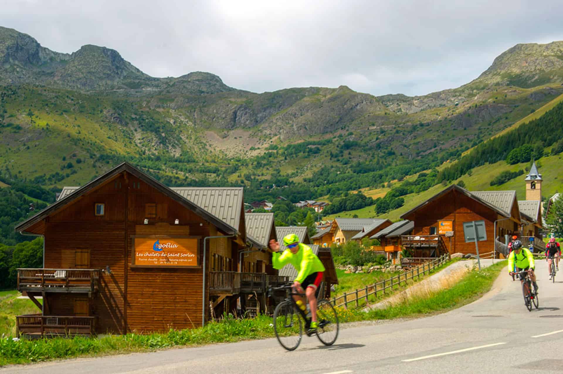 Résidence de vacances Goélia Les Chalets de St Sorlin à St Sorlin d'Arves dans les Alpes Résidence de vacances Goélia Les Chalets de St Sorlin à St Sorlin d'Arves dans les Alpes