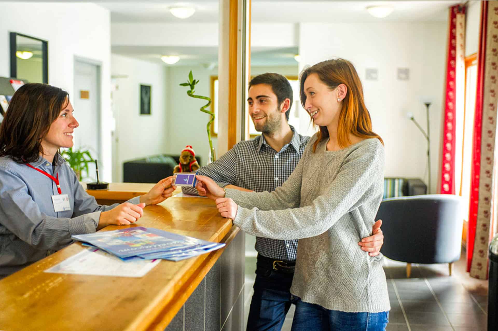 Réception de la résidence de vacances Goélia Les Chalets de St Sorlin dans les Alpes Réception de la résidence de vacances Goélia Les Chalets de St Sorlin dans les Alpes