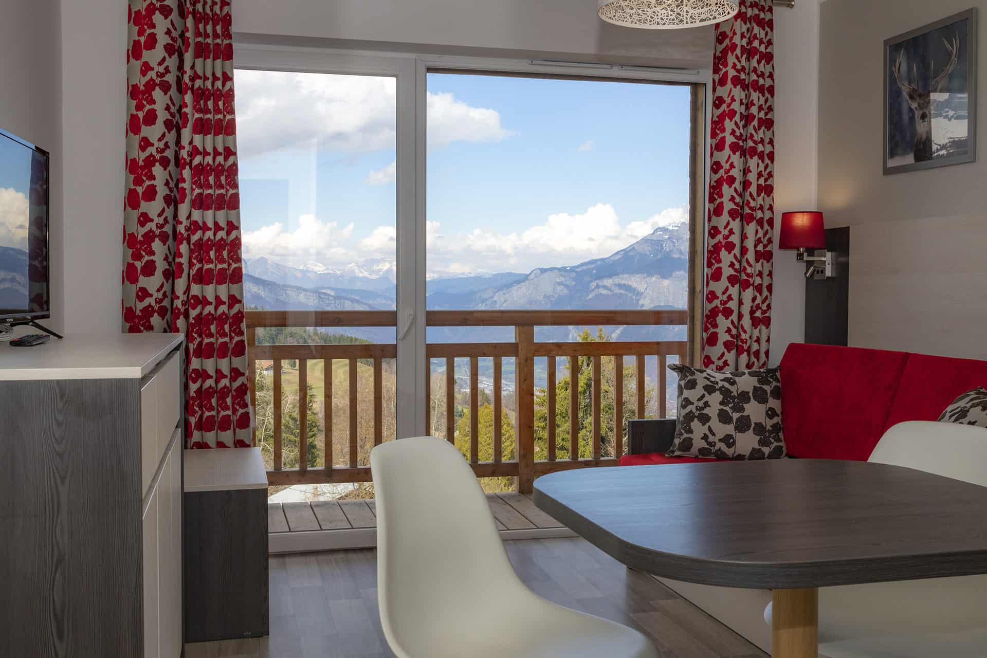 Exemple d'intérieur de la résidence de vacances Les Chalets des Pistes à Combloux, dans les Alpes du Nord Exemple d'intérieur de la résidence de vacances Les Chalets des Pistes à Combloux, dans les Alpes du Nord