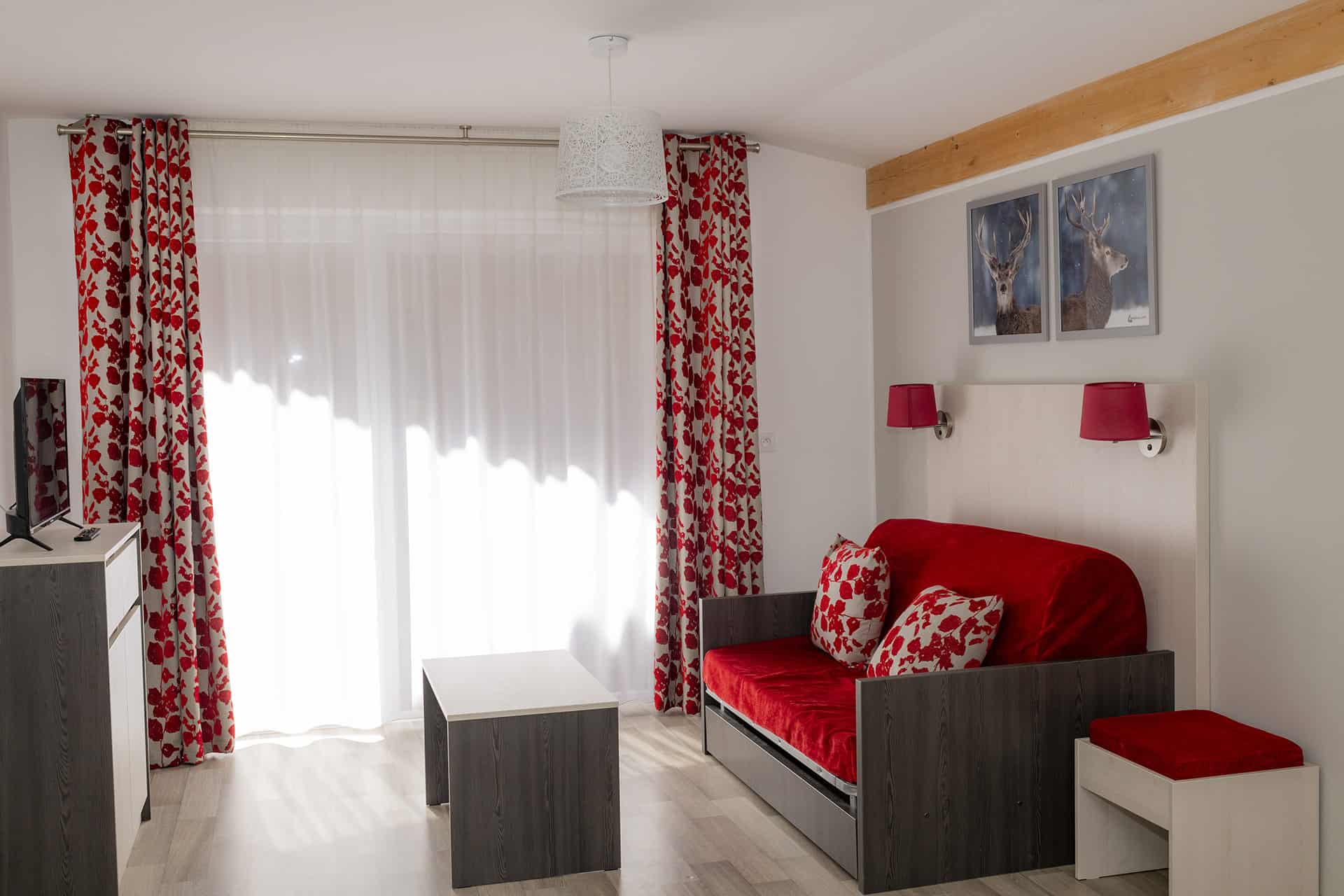 Exemple d'intérieur de la résidence de vacances Les Chalets des Pistes à Combloux, dans les Alpes du Nord Exemple d'intérieur de la résidence de vacances Les Chalets des Pistes à Combloux, dans les Alpes du Nord