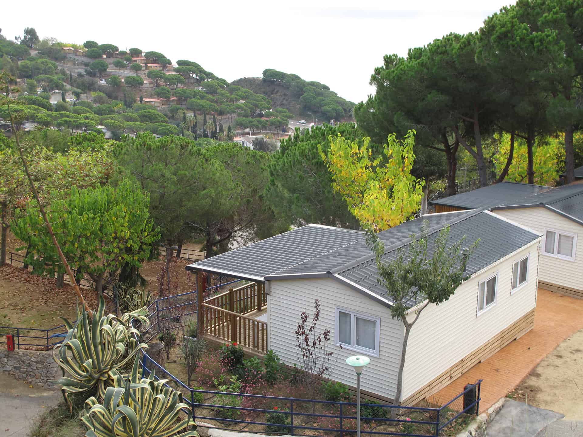 Exemple de mobile-home 6 personnes de la résidence de vacances Roca Grossa à Calella, au sud de la Costa Brava, en Espagne Exemple de mobile-home 6 personnes de la résidence de vacances Roca Grossa à Calella, au sud de la Costa Brava, en Espagne