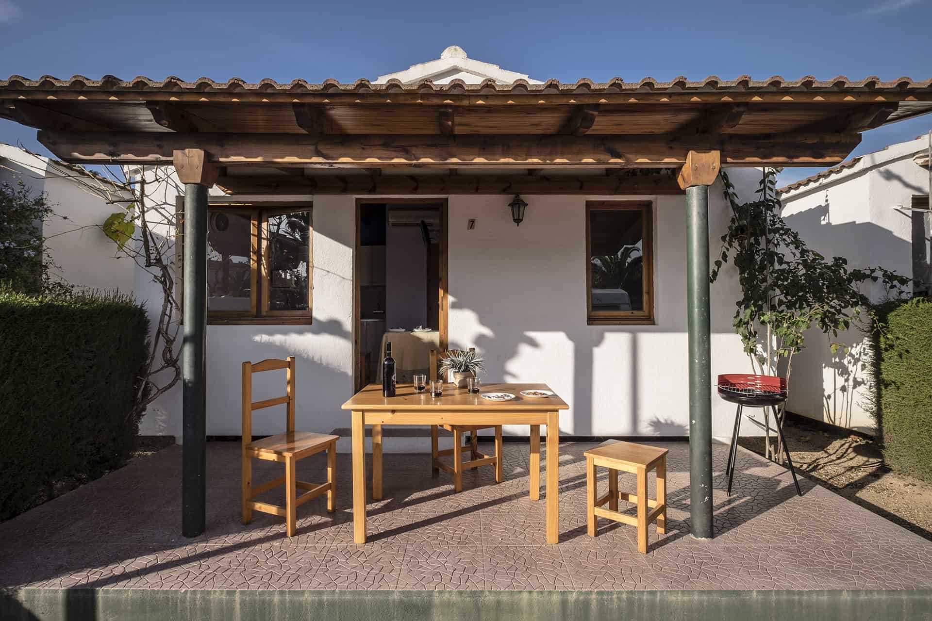 Exemple de mobile-home 4/6 personnes de la résidence de vacances Vendrell Platja à Comarruga, sur la Costa Dorada, en Espagne Exemple de mobile-home 4/6 personnes de la résidence de vacances Vendrell Platja à Comarruga, sur la Costa Dorada, en Espagne