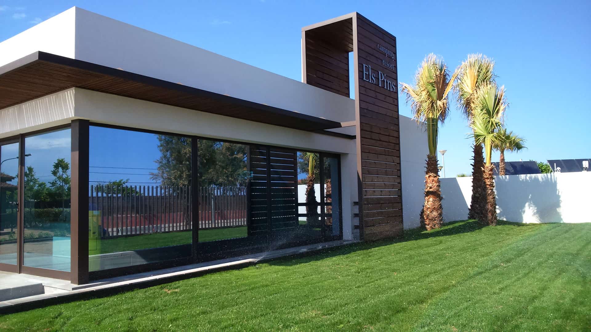 Réception de la résidence de vacances Resort Els Pins à Malgrat de Mar, sur la Costa Barcelona, en Espagne Réception de la résidence de vacances Resort Els Pins à Malgrat de Mar, sur la Costa Barcelona, en Espagne