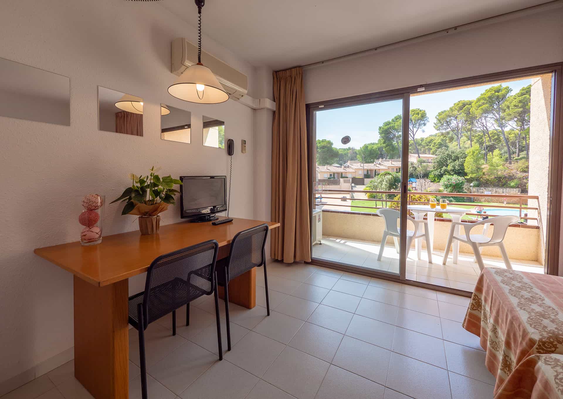 Exemple d'intérieur de la résidence de vacances Golf Beach Aparthotel à Playa de Pals sur la Costa Brava, en Espagne Exemple d'intérieur de la résidence de vacances Golf Beach Aparthotel à Playa de Pals sur la Costa Brava, en Espagne