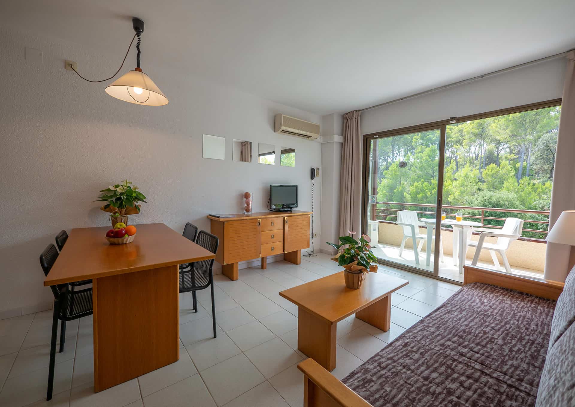 Exemple d'intérieur de la résidence de vacances Golf Beach Aparthotel à Playa de Pals sur la Costa Brava, en Espagne Exemple d'intérieur de la résidence de vacances Golf Beach Aparthotel à Playa de Pals sur la Costa Brava, en Espagne