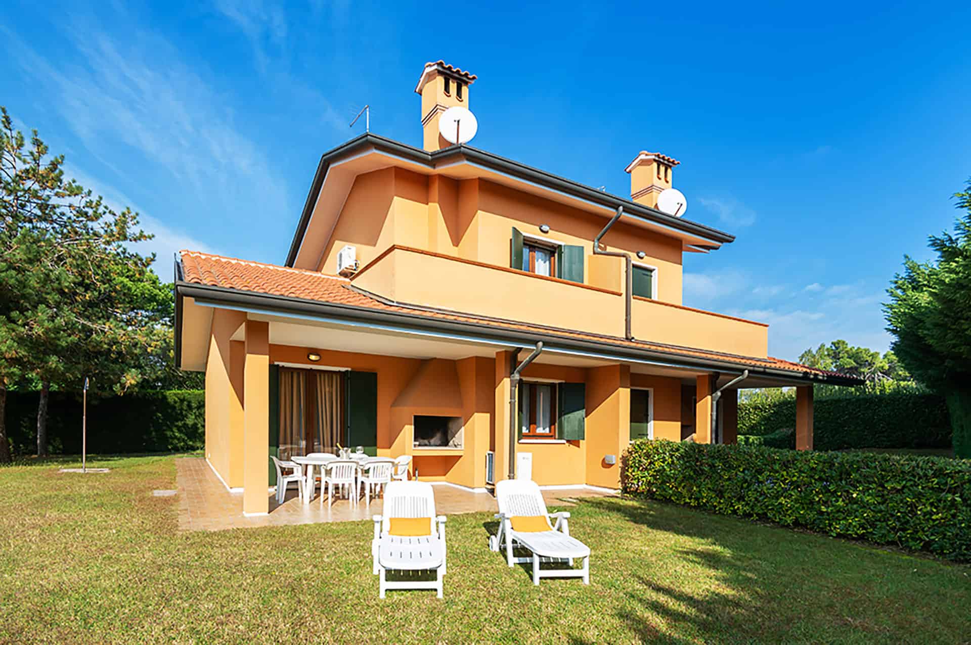 Extérieur et jardin d'un logement dans la résidence vacances Albarella en Italie Extérieur et jardin d'un logement dans la résidence vacances Albarella en Italie