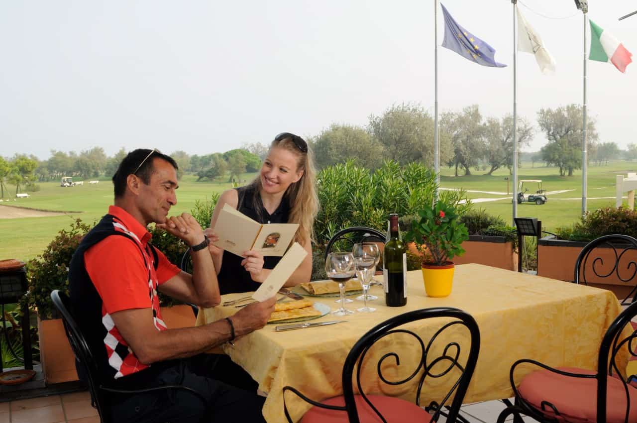 Golf proche de la résidence de vacances Alballera en Italie Golf proche de la résidence de vacances Alballera en Italie