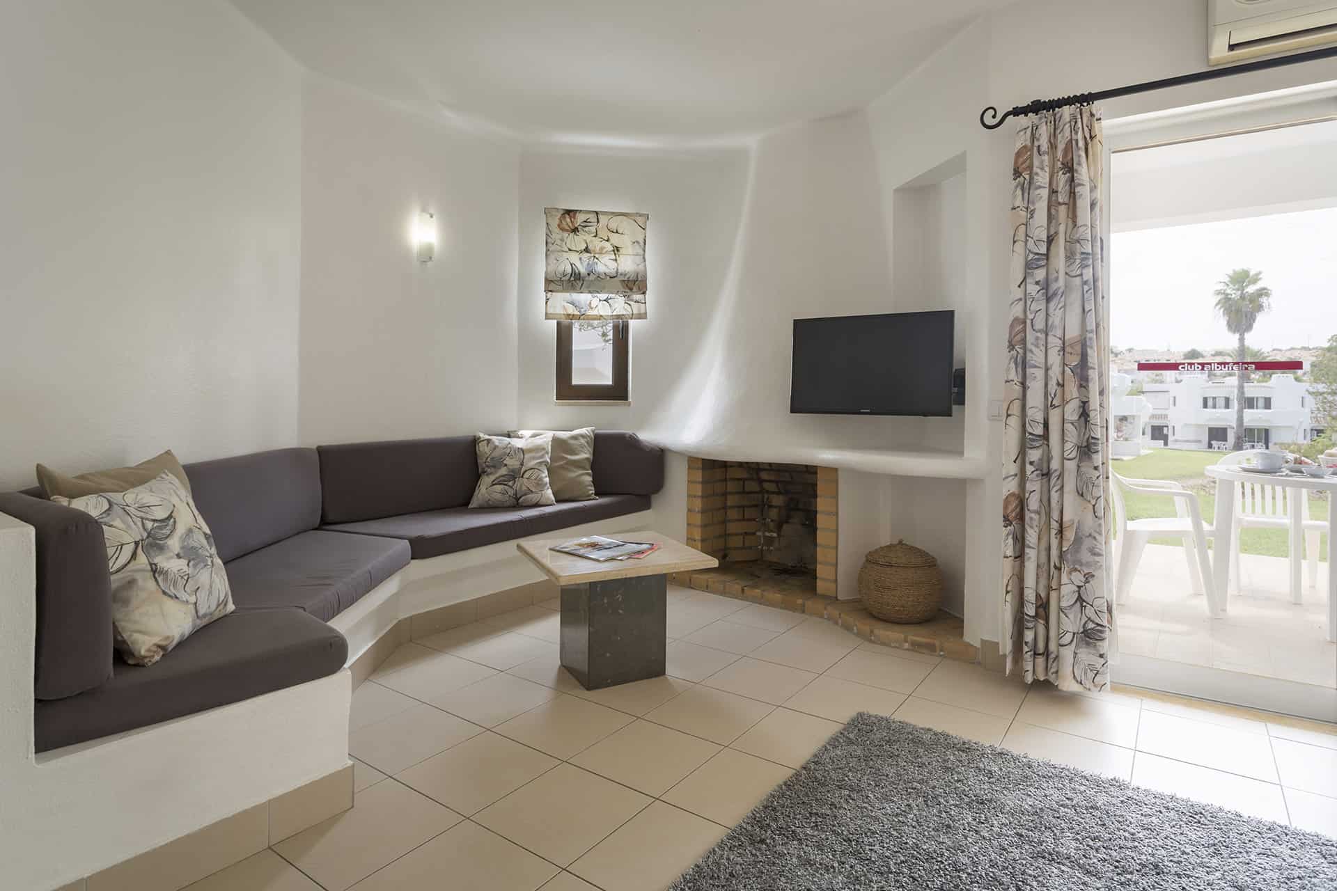 Exemple d'intérieur de la résidence de vacances Clube Albufeira Garden Village, à Albufeira, sur la côte de l'Algarve, au Portugal Exemple d'intérieur de la résidence de vacances Clube Albufeira Garden Village, à Albufeira, sur la côte de l'Algarve, au Portugal