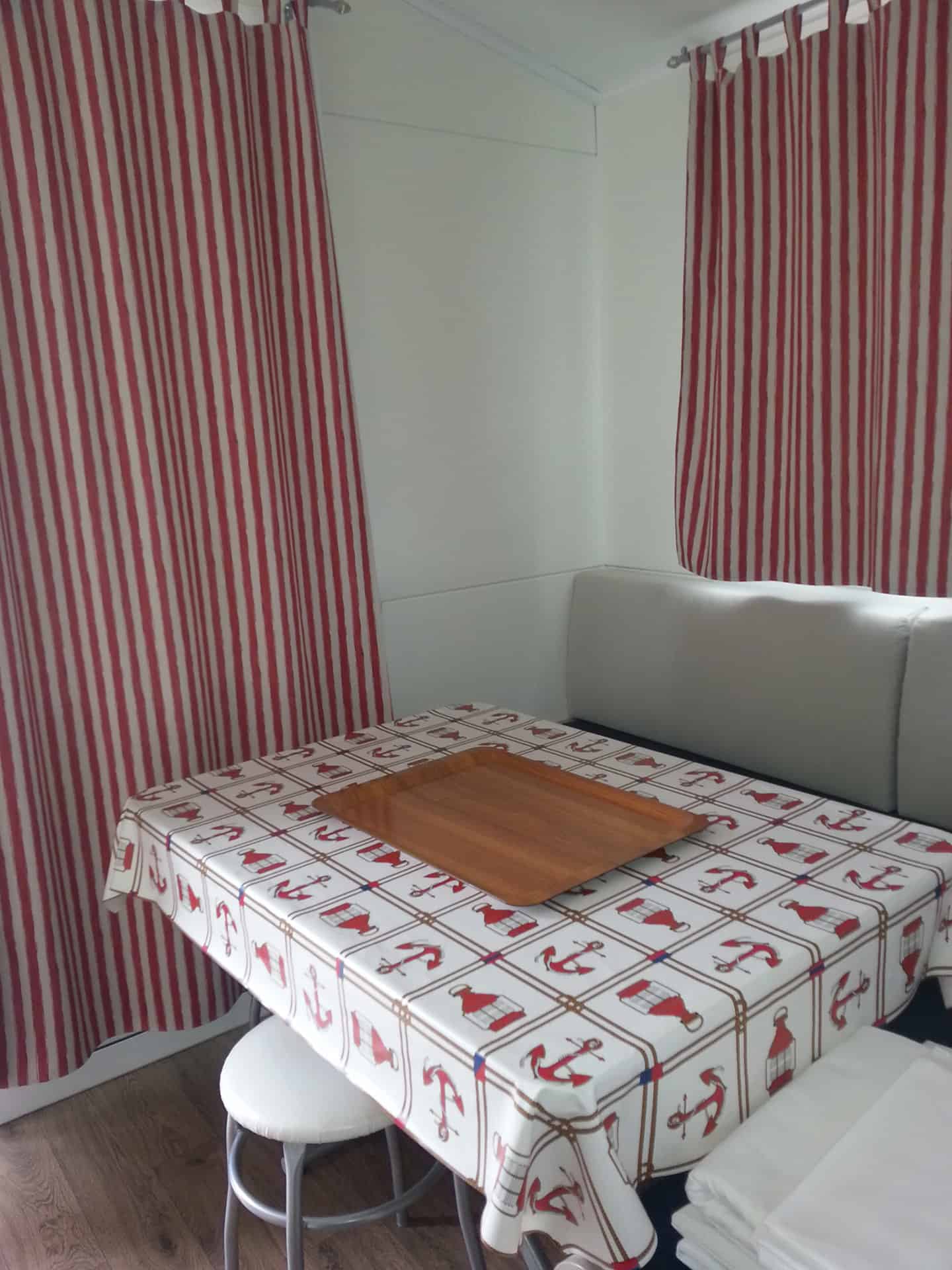 Exemple d'intérieur de la résidence de vacances Marina 3B à Sarzana, en Ligurie, en Italie Exemple d'intérieur de la résidence de vacances Marina 3B à Sarzana, en Ligurie, en Italie