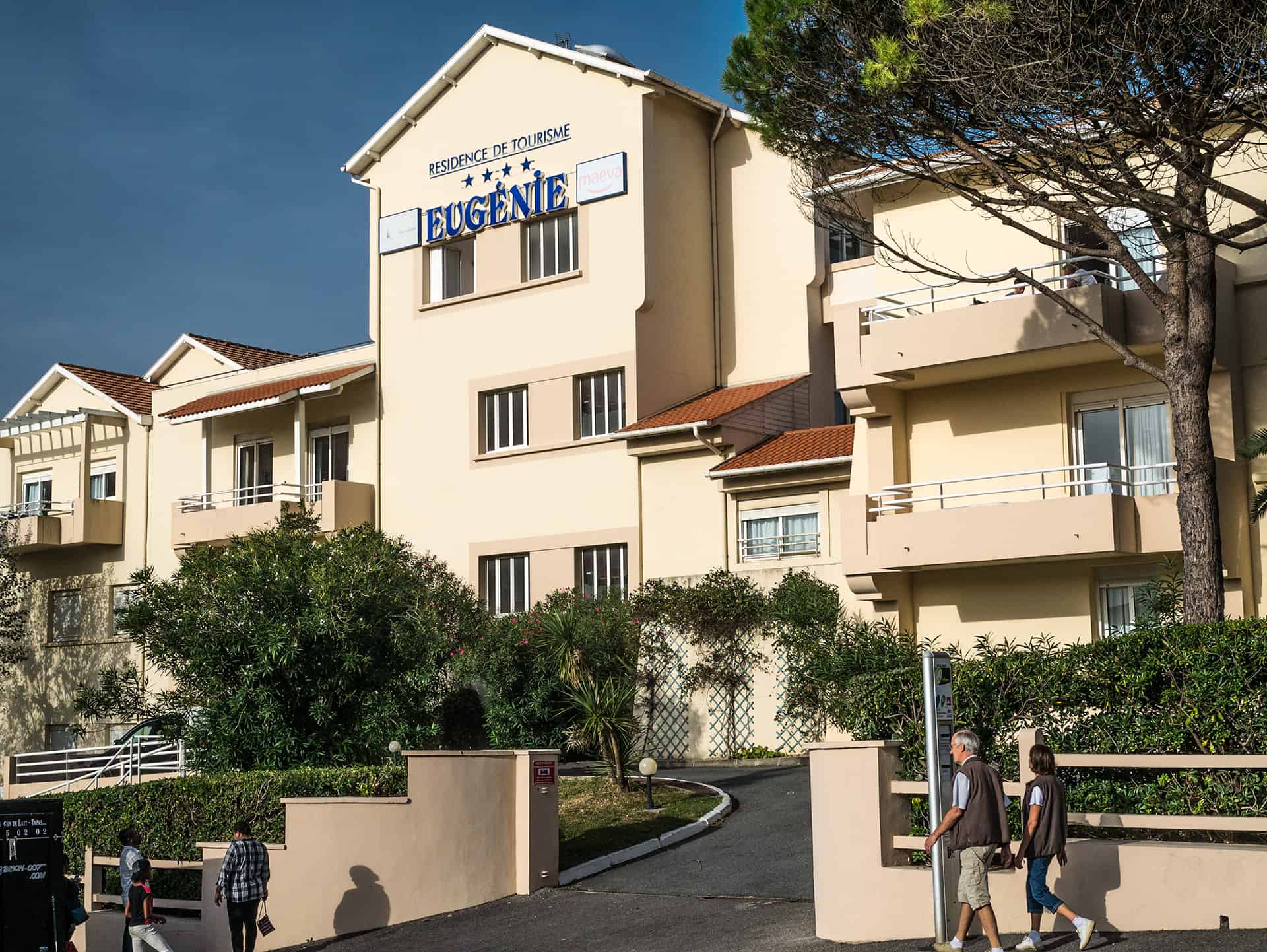 Réception de la résidence Eugénie à Biarritz dans le Pays Basque Réception de la résidence Eugénie à Biarritz dans le Pays Basque