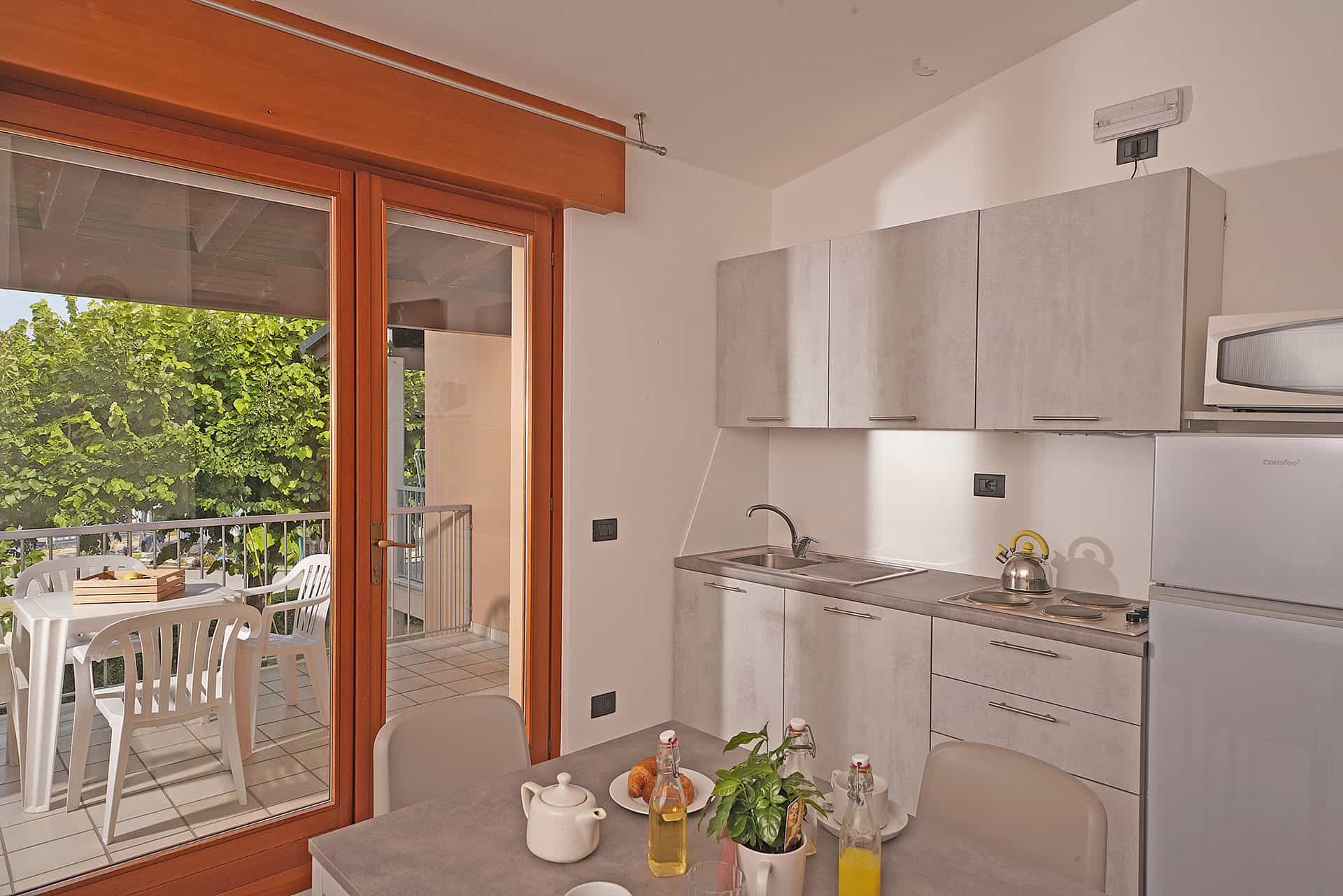 Exemple d'intérieur de la résidence de vacances Tiglio à Lugana di Sirmione Exemple d'intérieur de la résidence de vacances Tiglio à Lugana di Sirmione