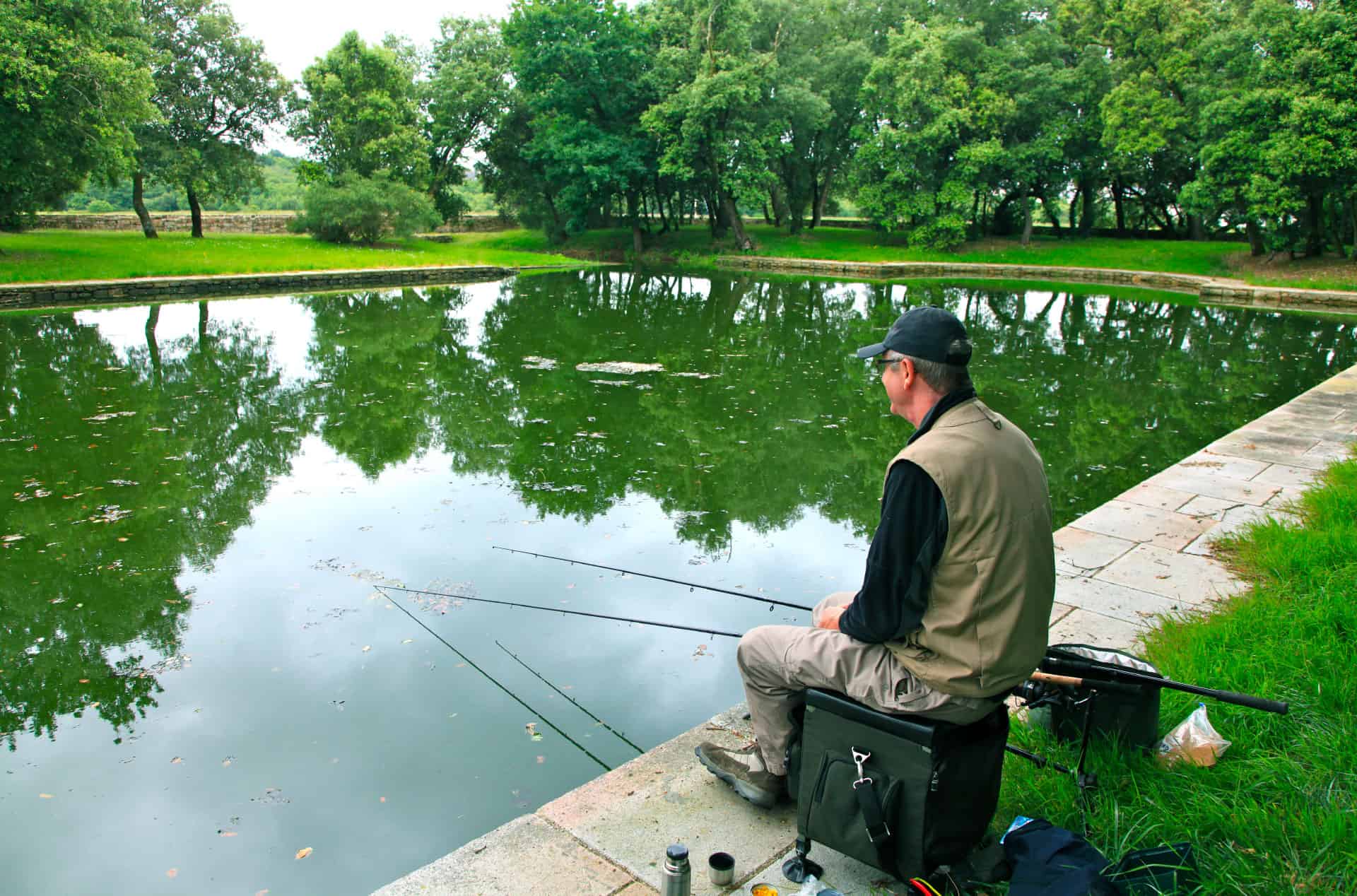 Plan d'eau de la résidence de vacances L'orangerie de Lanniron proche de Quimper Plan d'eau de la résidence de vacances L'orangerie de Lanniron proche de Quimper