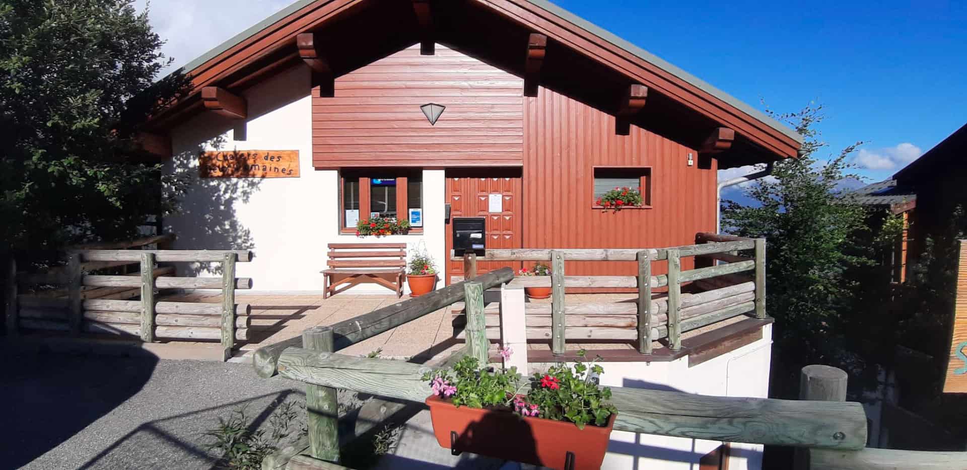 Réception de la résidence de vacances Les Chalets des Deux Domaine à Peisey Vallandry, dans les Alpes du Nord Réception de la résidence de vacances Les Chalets des Deux Domaine à Peisey Vallandry, dans les Alpes du Nord