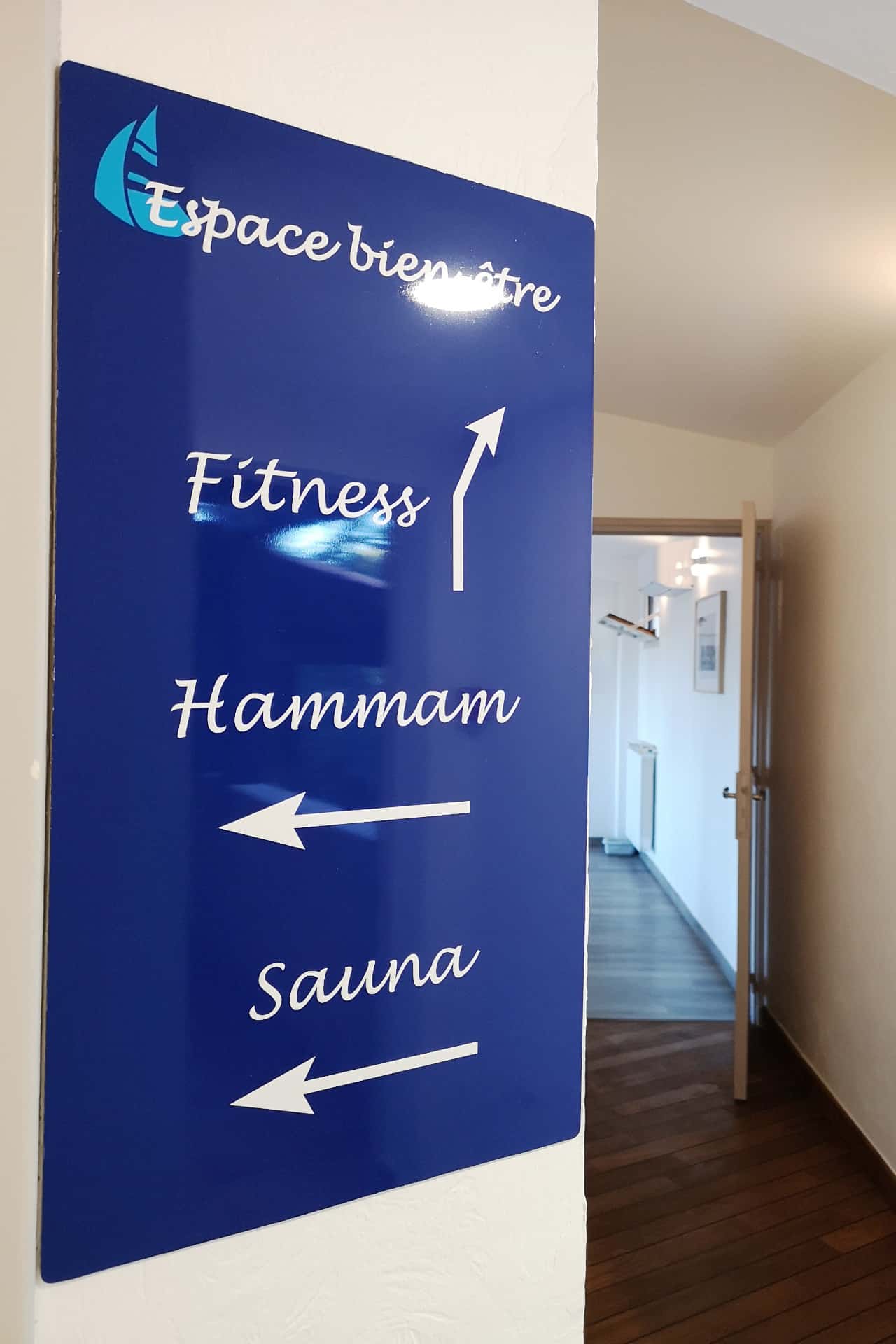 Wellness area and fitness room at the Goélia Les Jardins d'Azur holiday residence in St Raphaël Wellness area and fitness room at the Goélia Les Jardins d'Azur holiday residence in St Raphaël