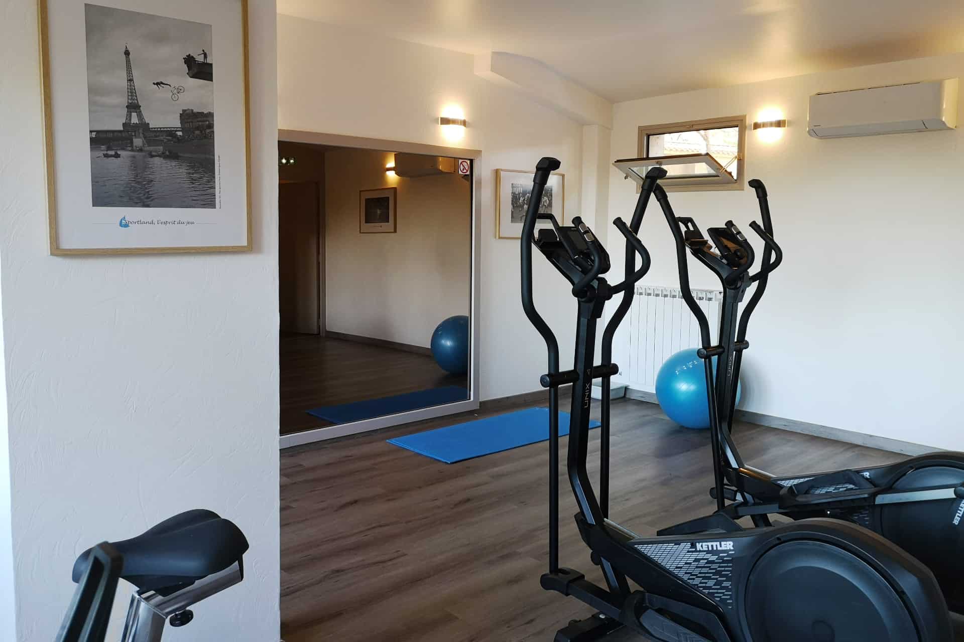 Fitness room at the Goélia Les Jardins d'Azur holiday residence in St Raphaël Fitness room at the Goélia Les Jardins d'Azur holiday residence in St Raphaël