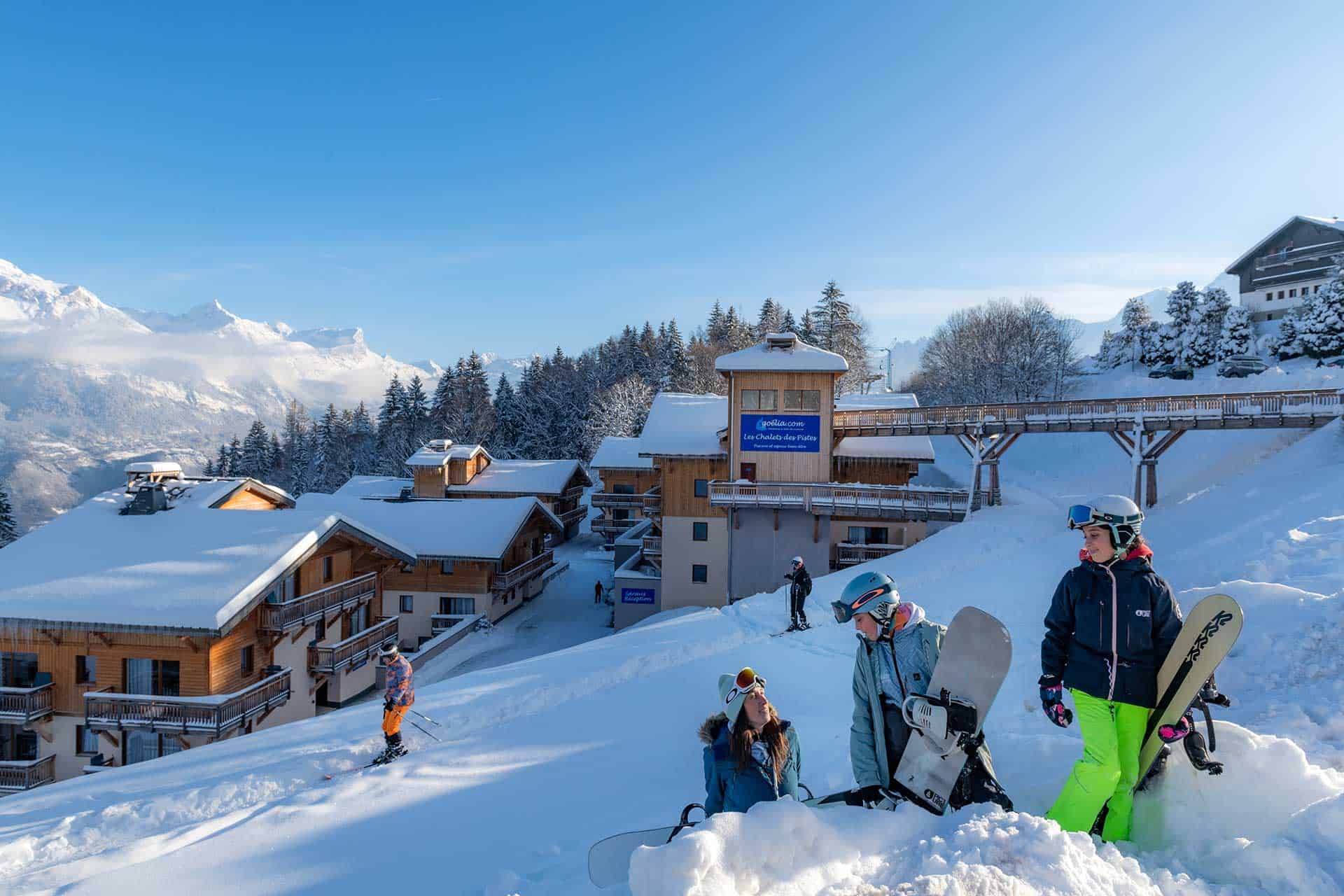 Au pied des pistes, la résidence de vacances Goélia Les Chalets des Pistes à Combloux