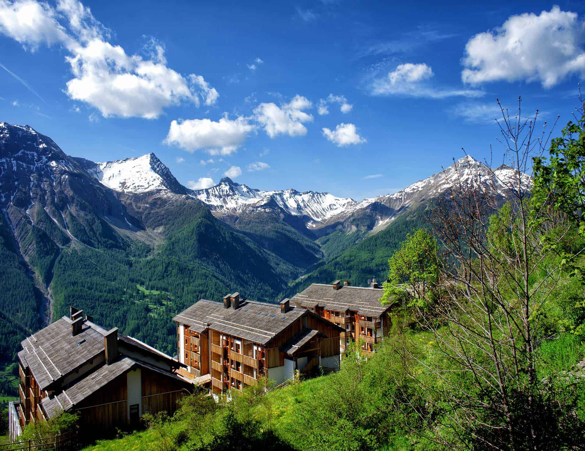 La résidence les Etoiles d'Orion à Orcières dans les Alpes du Sud La résidence les Etoiles d'Orion à Orcières dans les Alpes du Sud