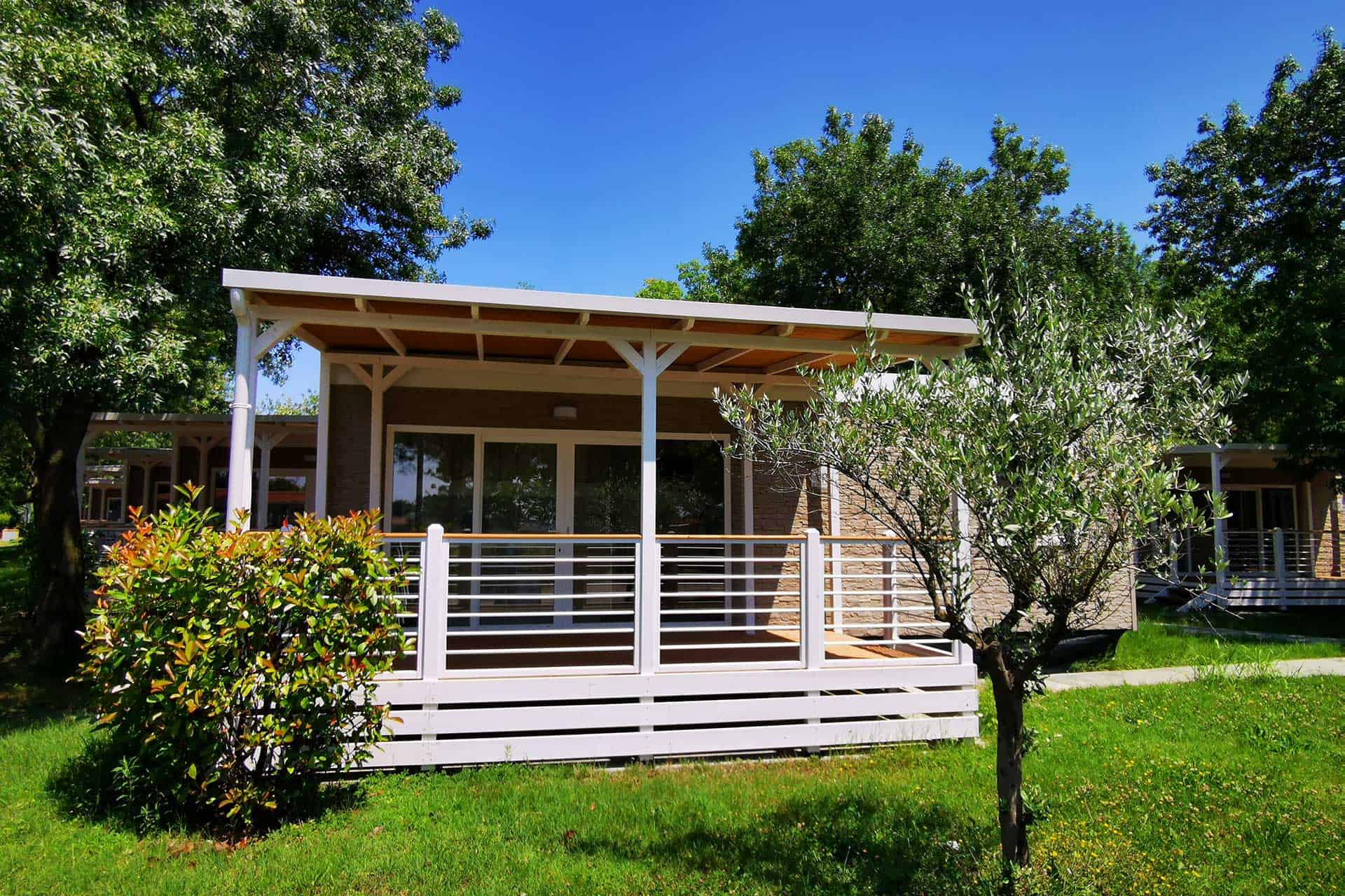 Exemple de logement Maxi prestige de la résidence de vacances The Garda Village à Comombare di Sirmione en Italie Exemple de logement Maxi prestige de la résidence de vacances The Garda Village à Comombare di Sirmione en Italie