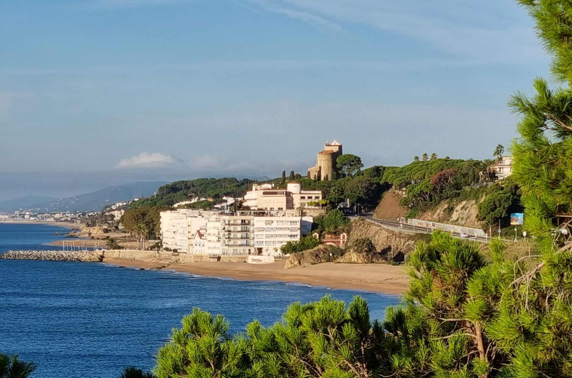 Exemple de paysage à proximité de la résidence de vacances Roca Grossa à Calella, au sud de la Costa Brava, en Espagne Exemple de paysage à proximité de la résidence de vacances Roca Grossa à Calella, au sud de la Costa Brava, en Espagne