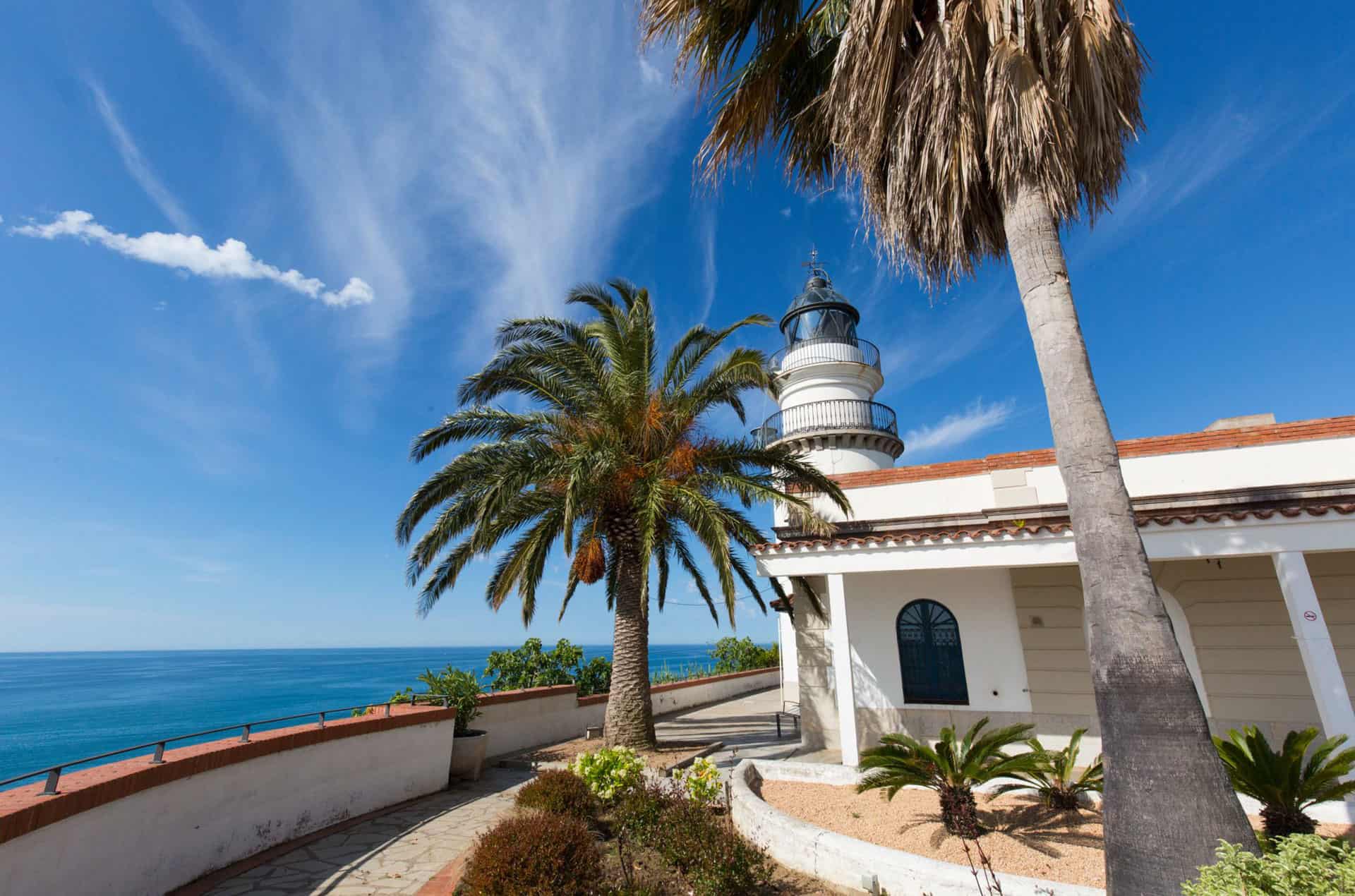 Exemple de paysage à proximité de la résidence de vacances Roca Grossa à Calella, au sud de la Costa Brava, en Espagne Exemple de paysage à proximité de la résidence de vacances Roca Grossa à Calella, au sud de la Costa Brava, en Espagne