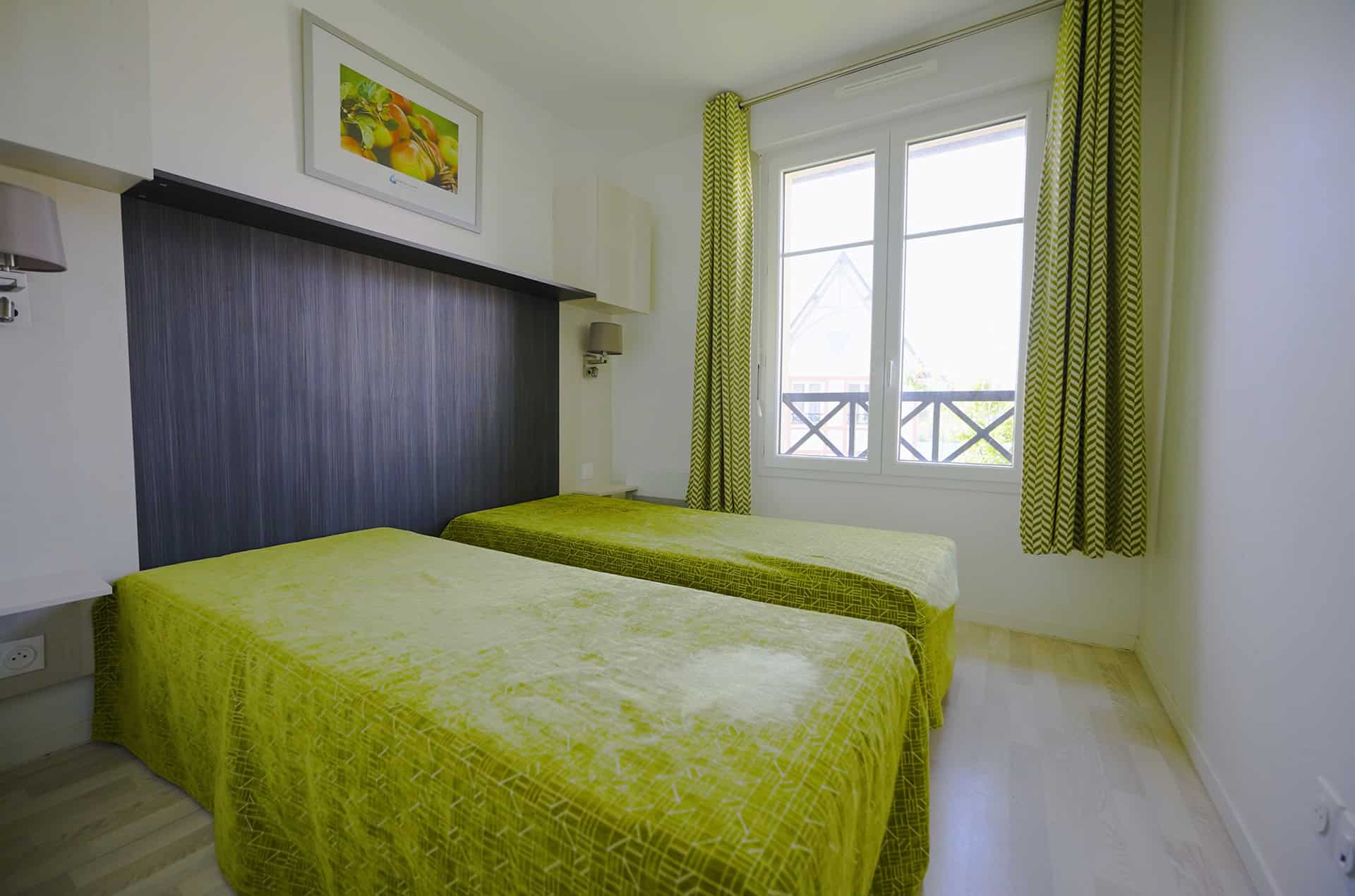 Exemple de chambre de la résidence de vacances Goélia Le Victoria à Blonville sur Mer Exemple de chambre de la résidence de vacances Goélia Le Victoria à Blonville sur Mer