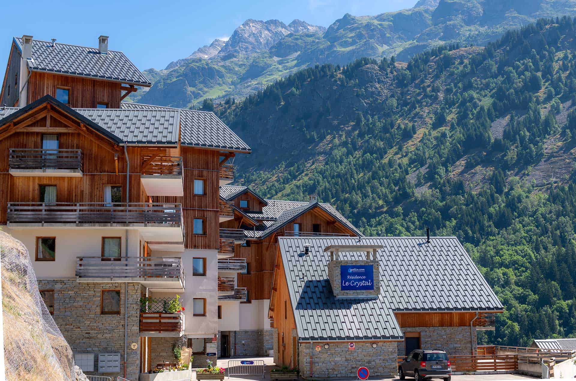 La résidence de vacances Goélia Le Crystal à Vaujany, près de l'Alpe d'Huez La résidence de vacances Goélia Le Crystal à Vaujany, près de l'Alpe d'Huez