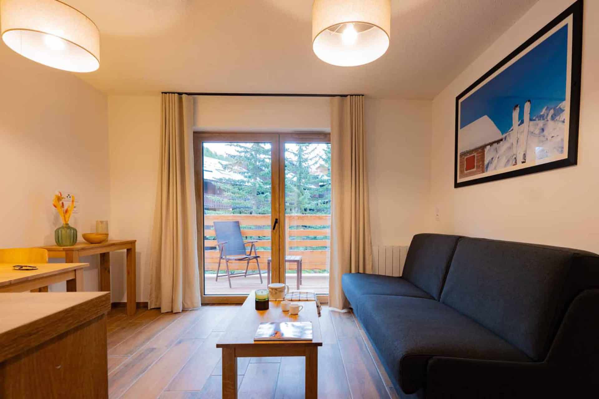 Séjour d'un studio pour 2 personnes de la résidence de vacances Arya Living Stone à Vars dans les Alpes du Sud Séjour d'un studio pour 2 personnes de la résidence de vacances Arya Living Stone à Vars dans les Alpes du Sud