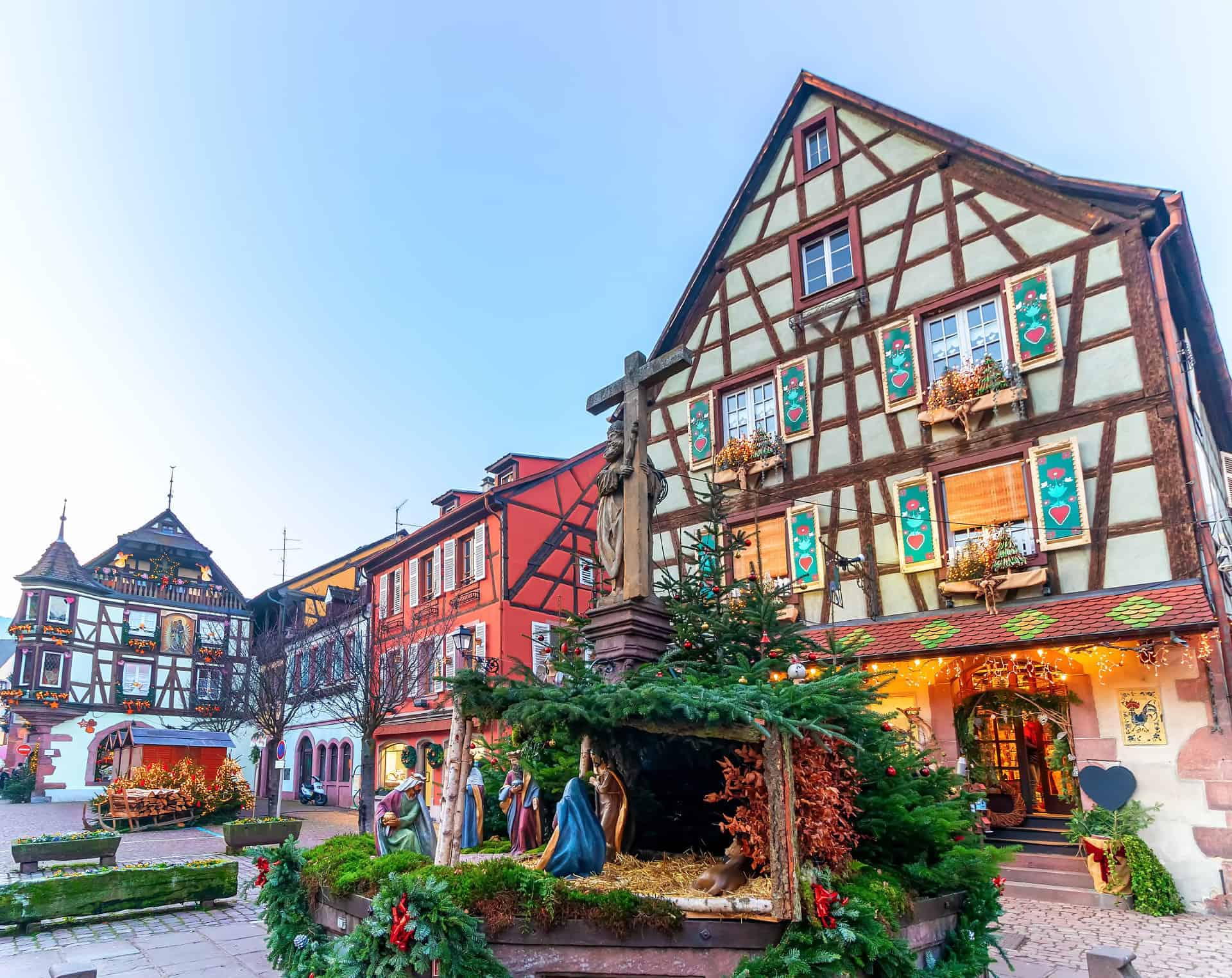 Marché de noel à Colmar à proximité de la résidence de vacances Goélia Le Domaine du Golf et du golf attenant à Ammerschwihr / Colmar  en Alsace Marché de noel à Colmar à proximité de la résidence de vacances Goélia Le Domaine du Golf et du golf attenant à Ammerschwihr / Colmar  en Alsace