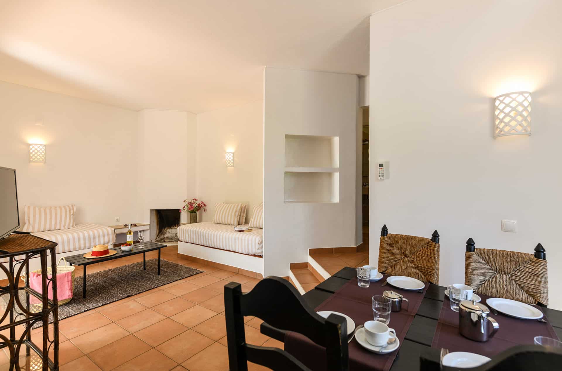 Exemple de séjour d'une villa 6 personnes du resort Pedras d'el Rei à Santa Luzia, en Algarve, Portugal Exemple de séjour d'une villa 6 personnes du resort Pedras d'el Rei à Santa Luzia, en Algarve, Portugal