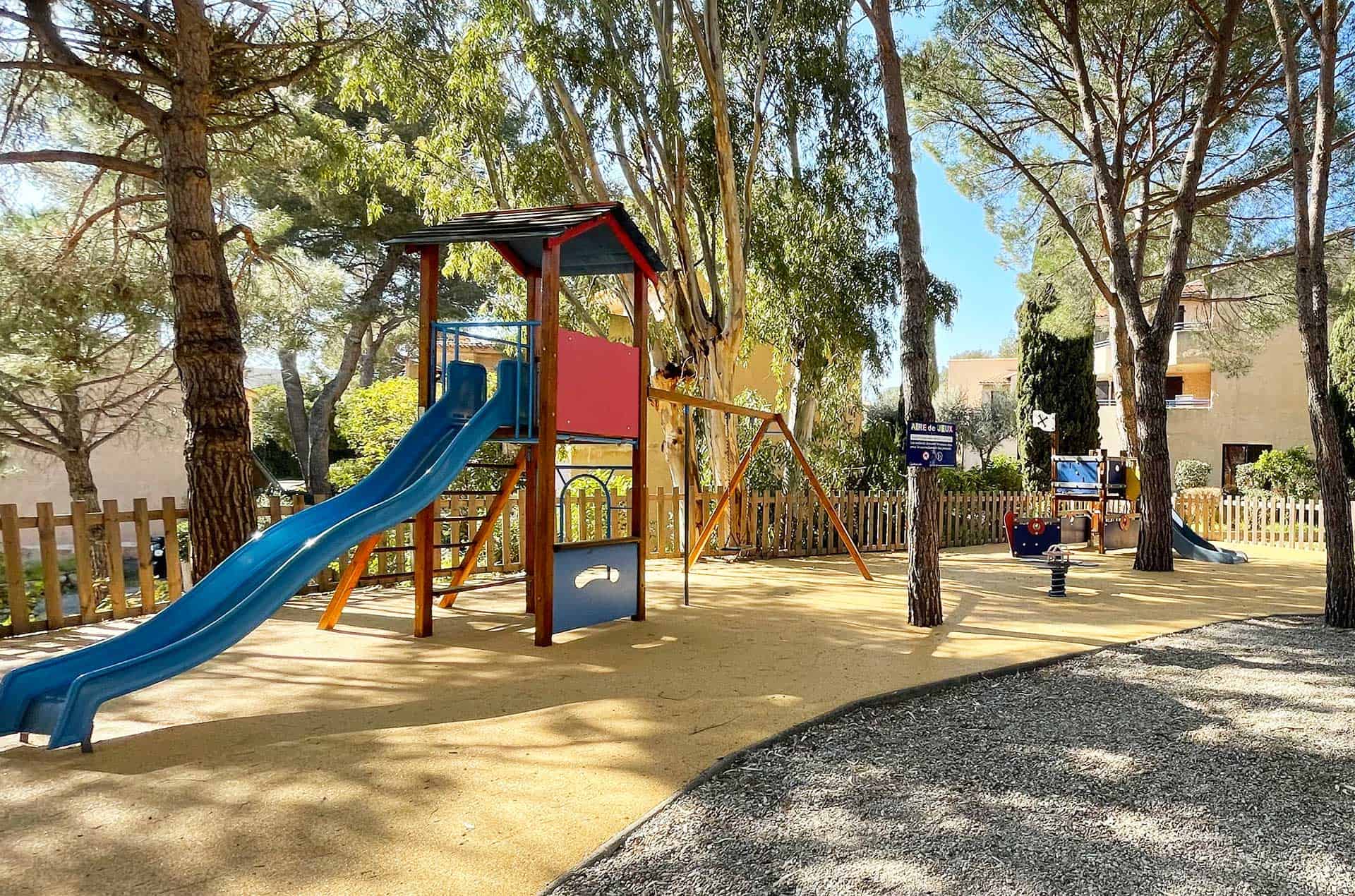 Play area at the Goélia Les Jardins d'Azur holiday residence in St Raphaël on the Côte d'Azur Play area at the Goélia Les Jardins d'Azur holiday residence in St Raphaël on the Côte d'Azur