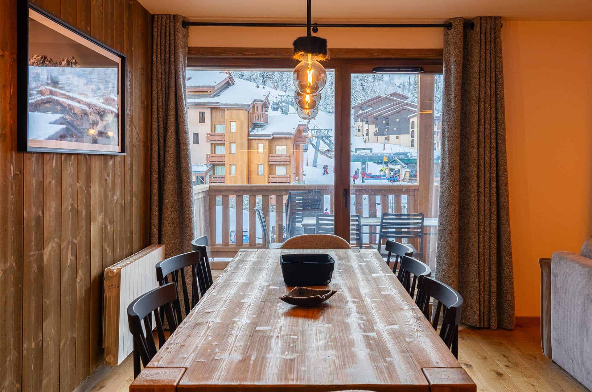 Espace repas de de la résidence de vacances L'Ecrin d'Argent à Valmorel