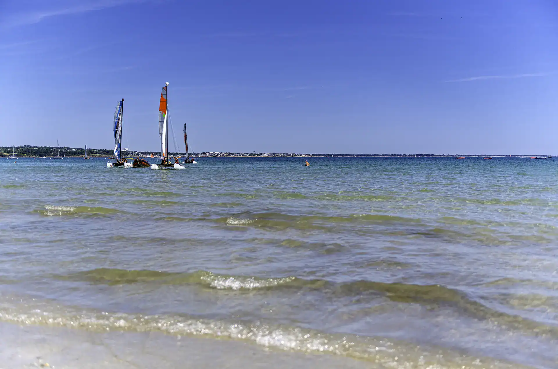 Plage à proximité de la résidence de vacances Golia le Domaine des Glénan à Fouesnant