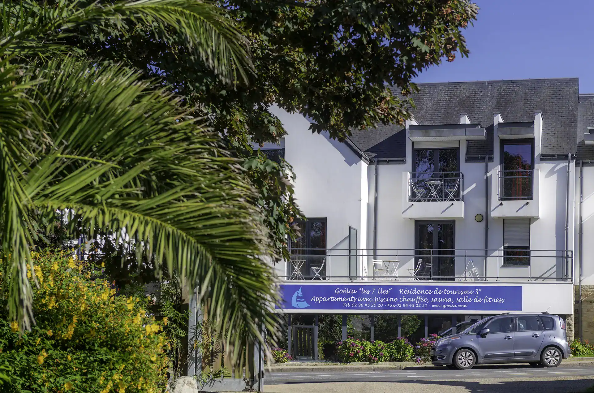 Extérieurs de la résidence de vacances Goélia les 7 îles à Perros Guirec