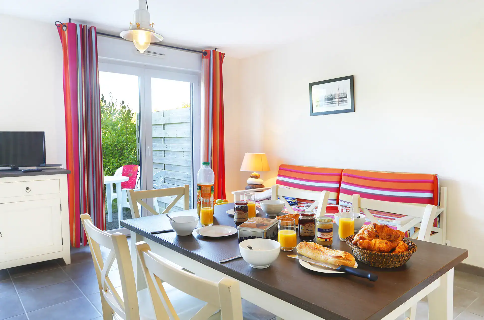 Example of accommodation at the Goélia Les Roches holiday residence in Saint-Pol-de-Léon