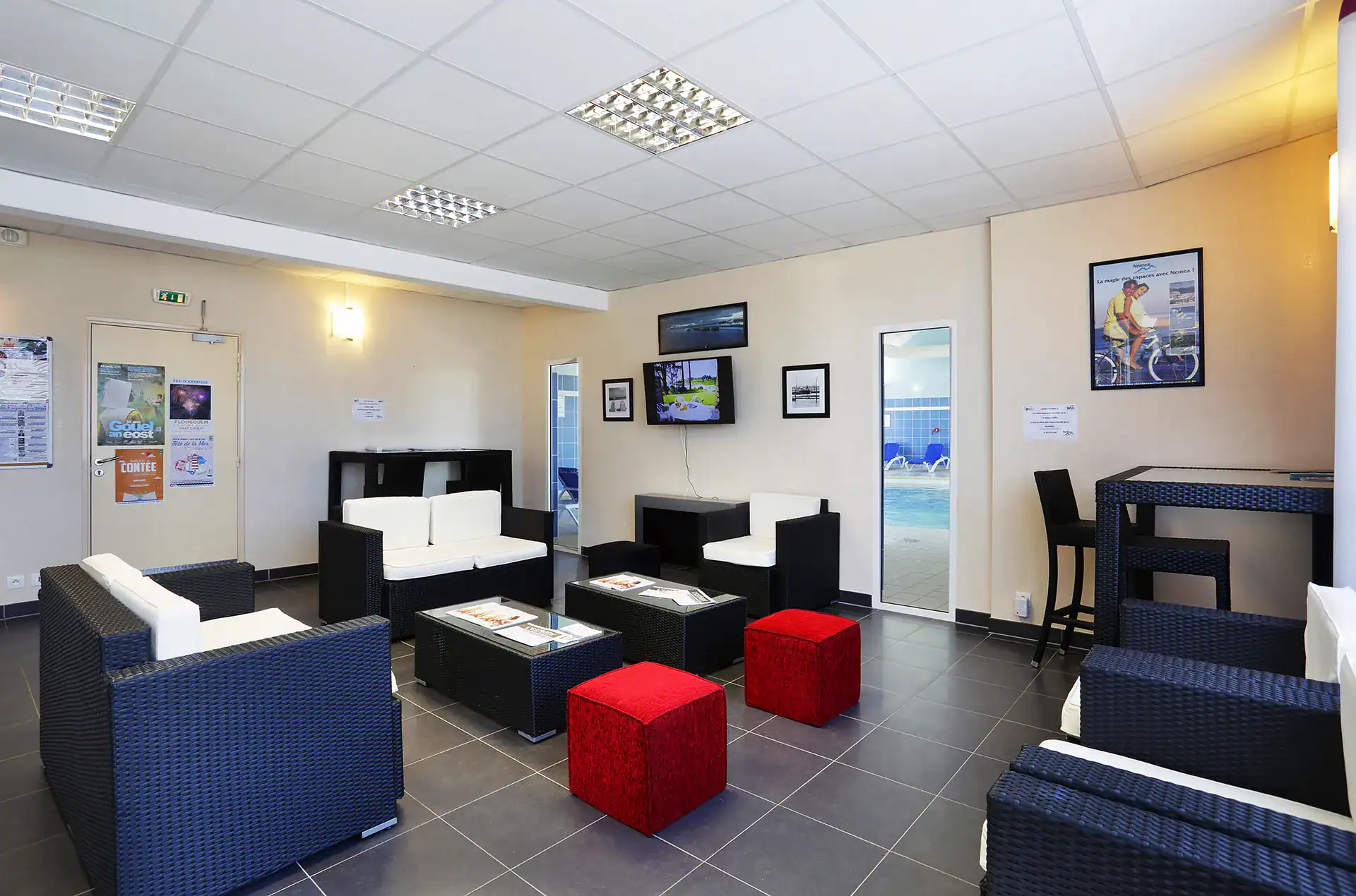 Réception at the Goélia Les Roches holiday residence in Saint-Pol-de-Léon