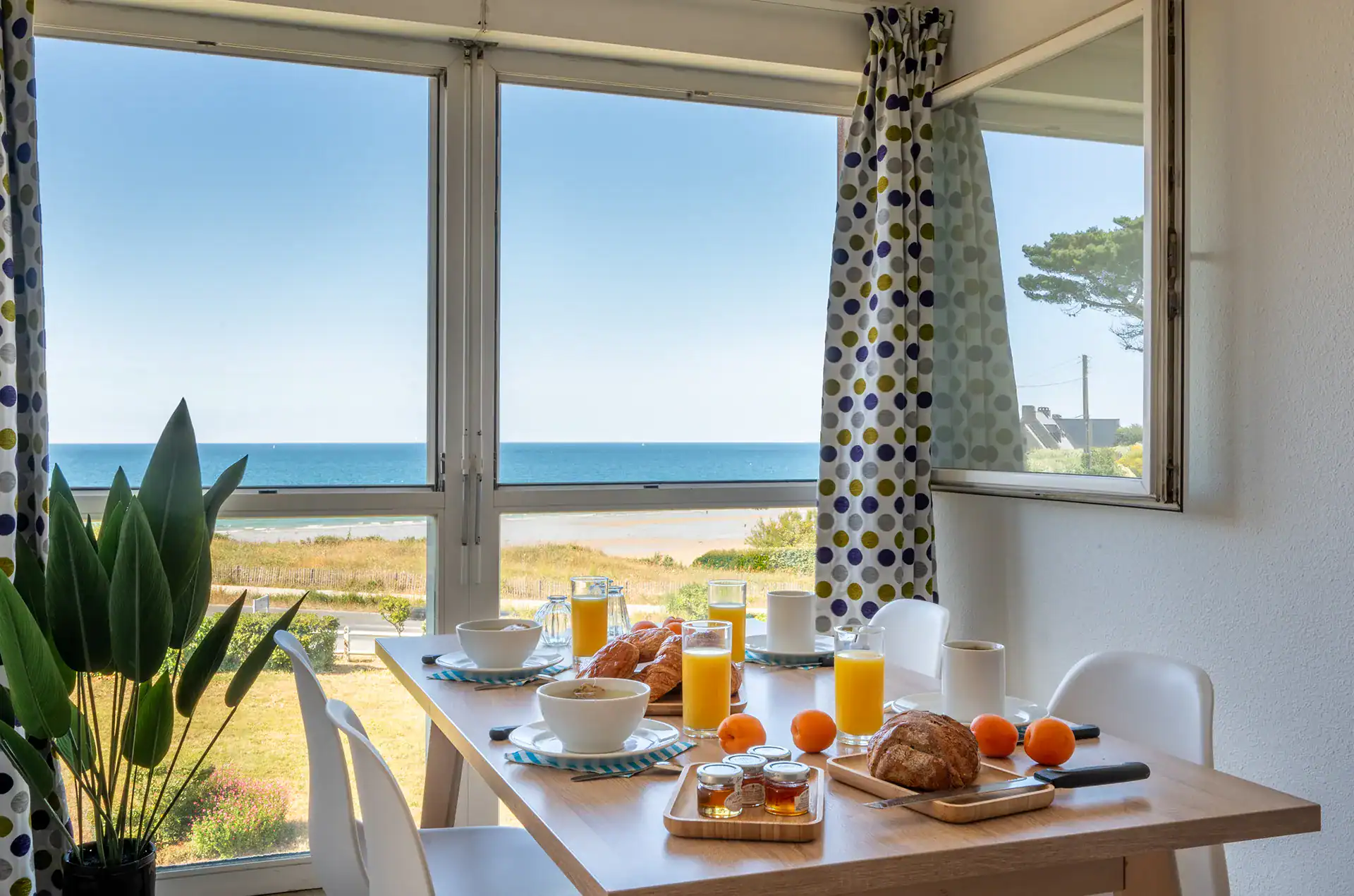 Exemple d'intérieur d'un logement de la résidence de vacances Goélia Kermael à Saint Briac 