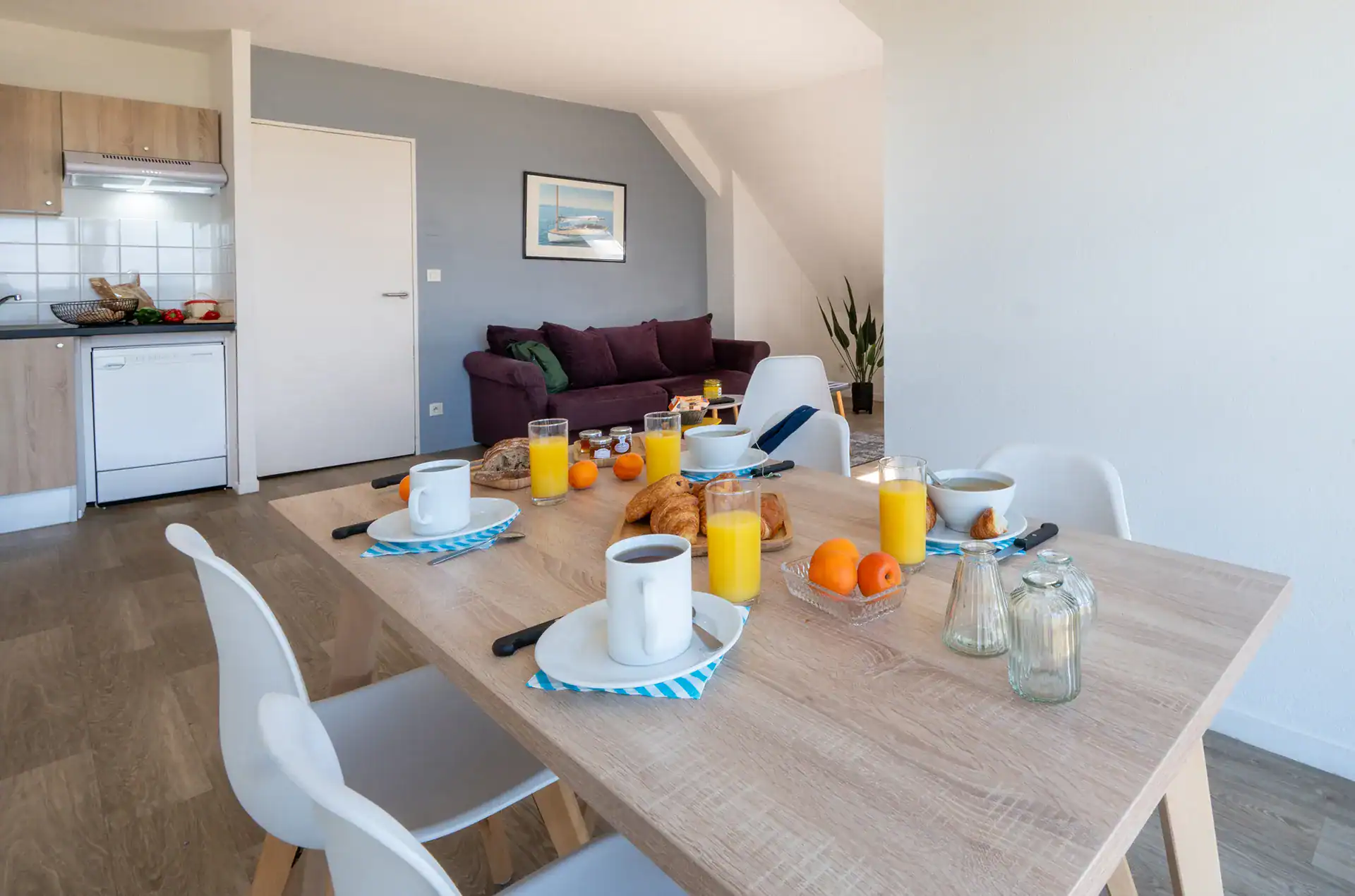 Exemple d'intérieur d'un logement de la résidence de vacances Goélia Kermael à Saint Briac 