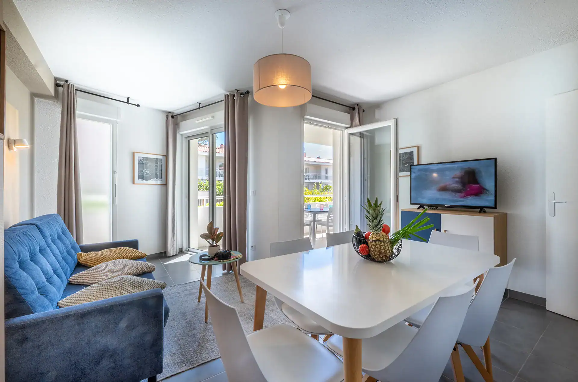 Example of the interior of an accommodation unit at the Goélia Le Cap Azur holiday residence in Saint-Mandrier