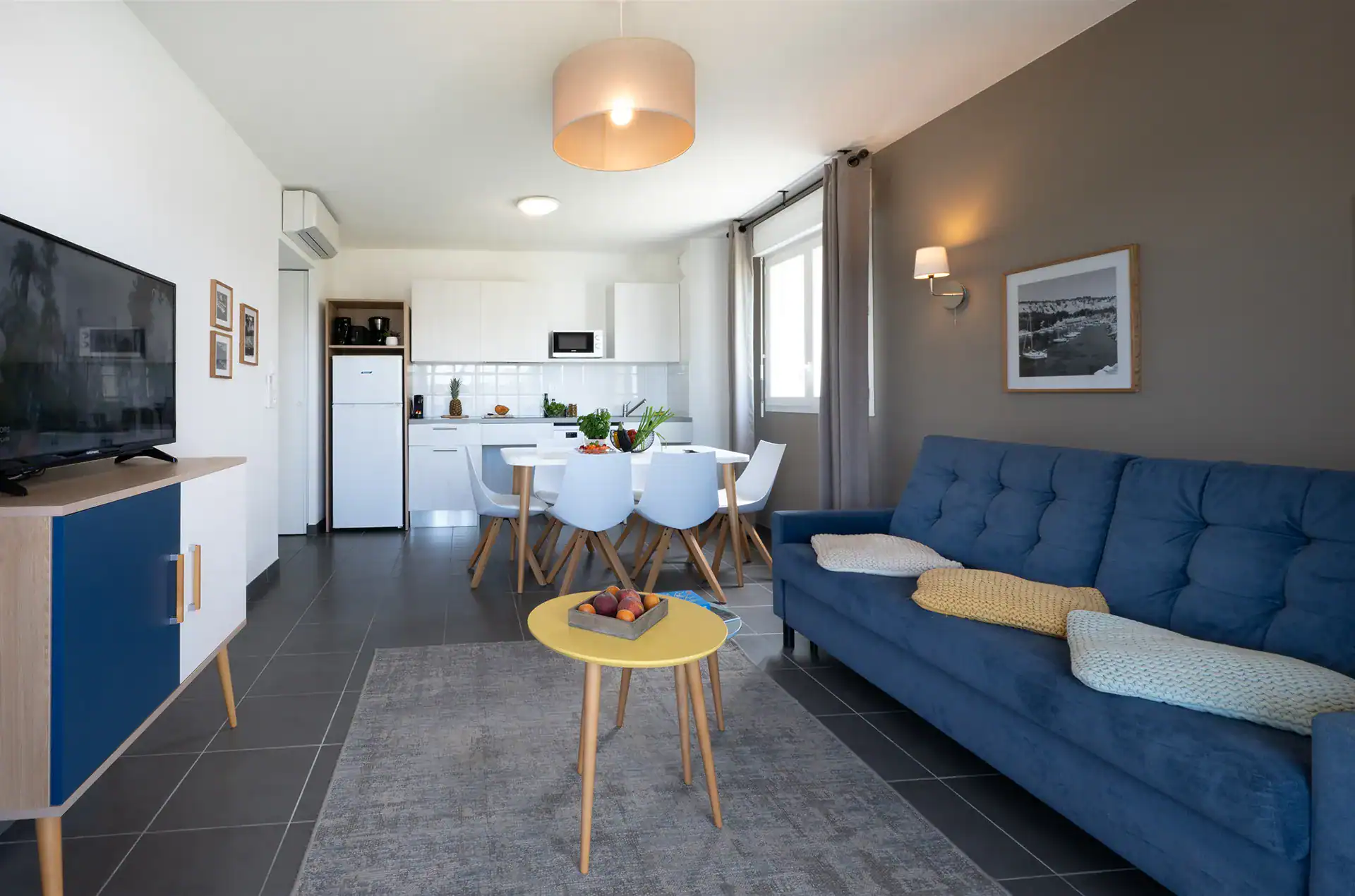 Example of the interior of an accommodation unit at the Goélia Le Cap Azur holiday residence in Saint-Mandrier