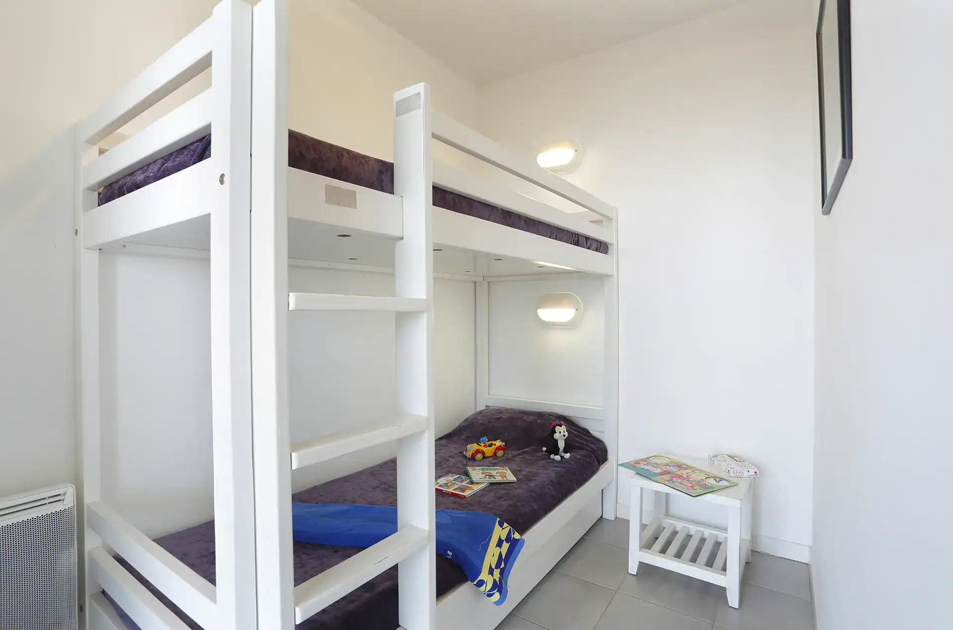 Example of a room at the Goélia L'Estacade holiday residence in Cape Breton