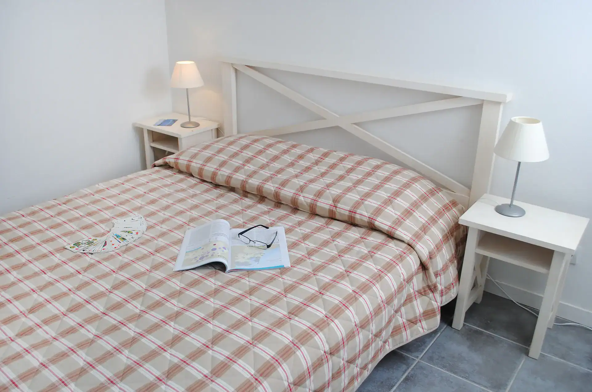 Example of a room in the Goélia Les Rives de St Brice holiday residence in Arès, near Arcachon Bay