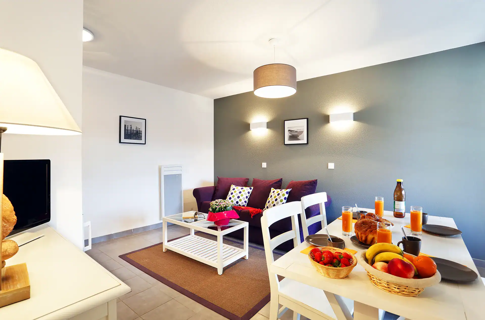 Exemple d'intérieur d'un logement de la résidence de vacances Goélia Le Domaine des Dunes à Mimizan