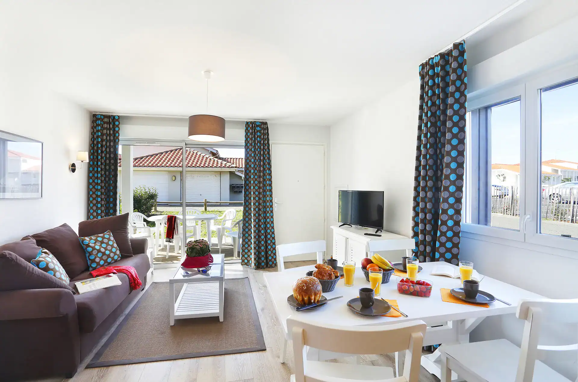 Example of the interior of a villa at the Goélia Les Balcons des pêcheurs holiday residence in Mimizan