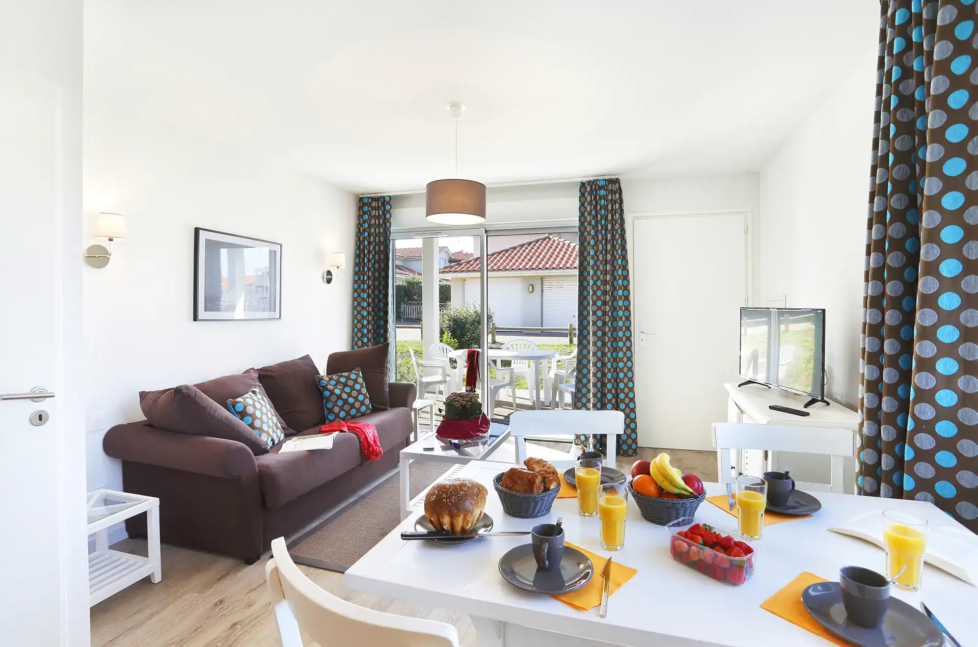 Example of the interior of a villa at the Goélia Les Balcons des pêcheurs holiday residence in Mimizan